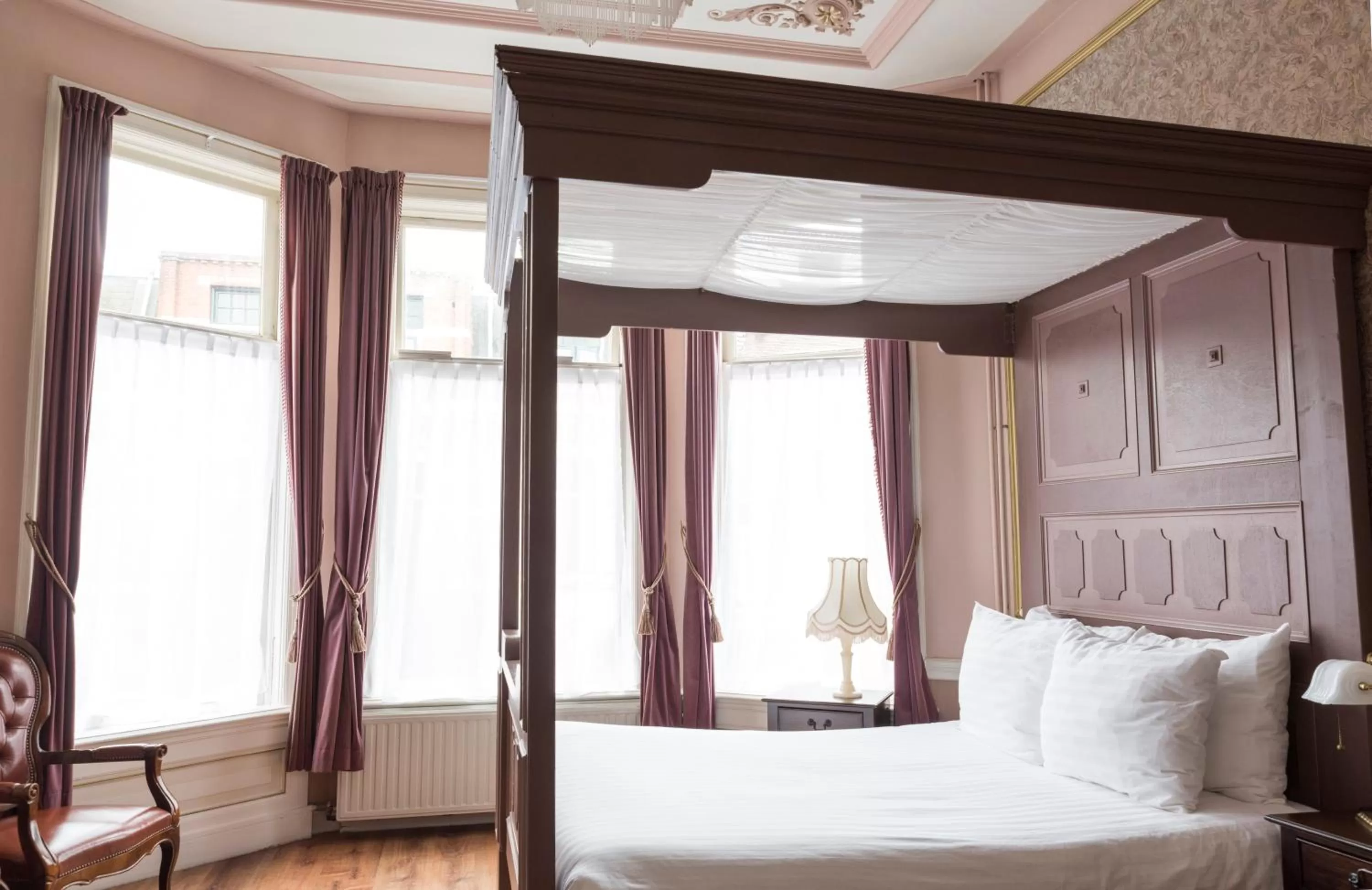 Photo of the whole room, Bed in Hotel Fidder - Patrick's Whisky Bar