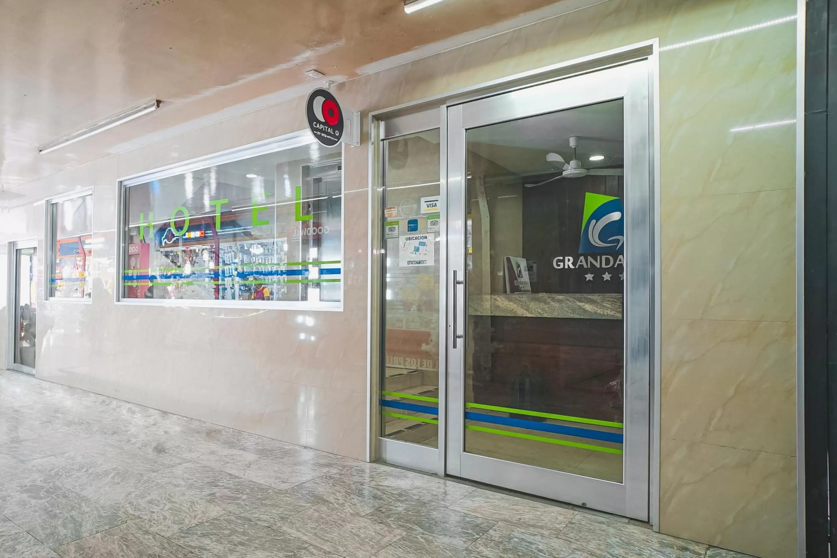 Facade/entrance in Hotel Granda Inn