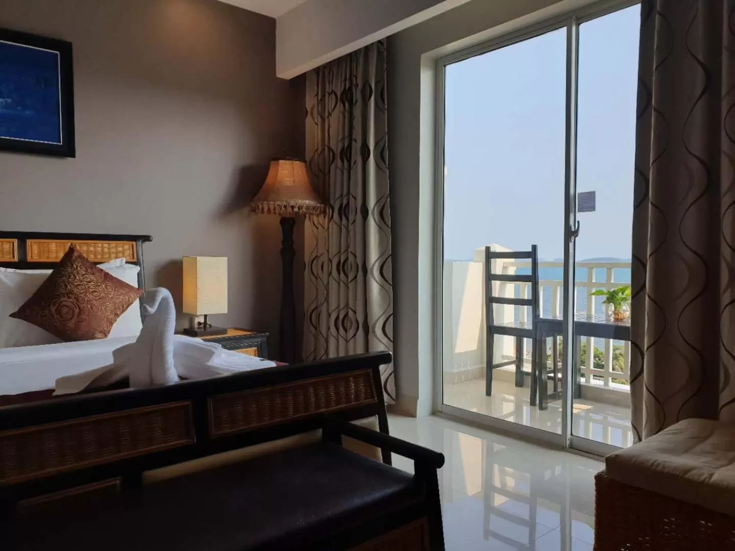 Bedroom, Bed in Aristocrat Residence & Hotel