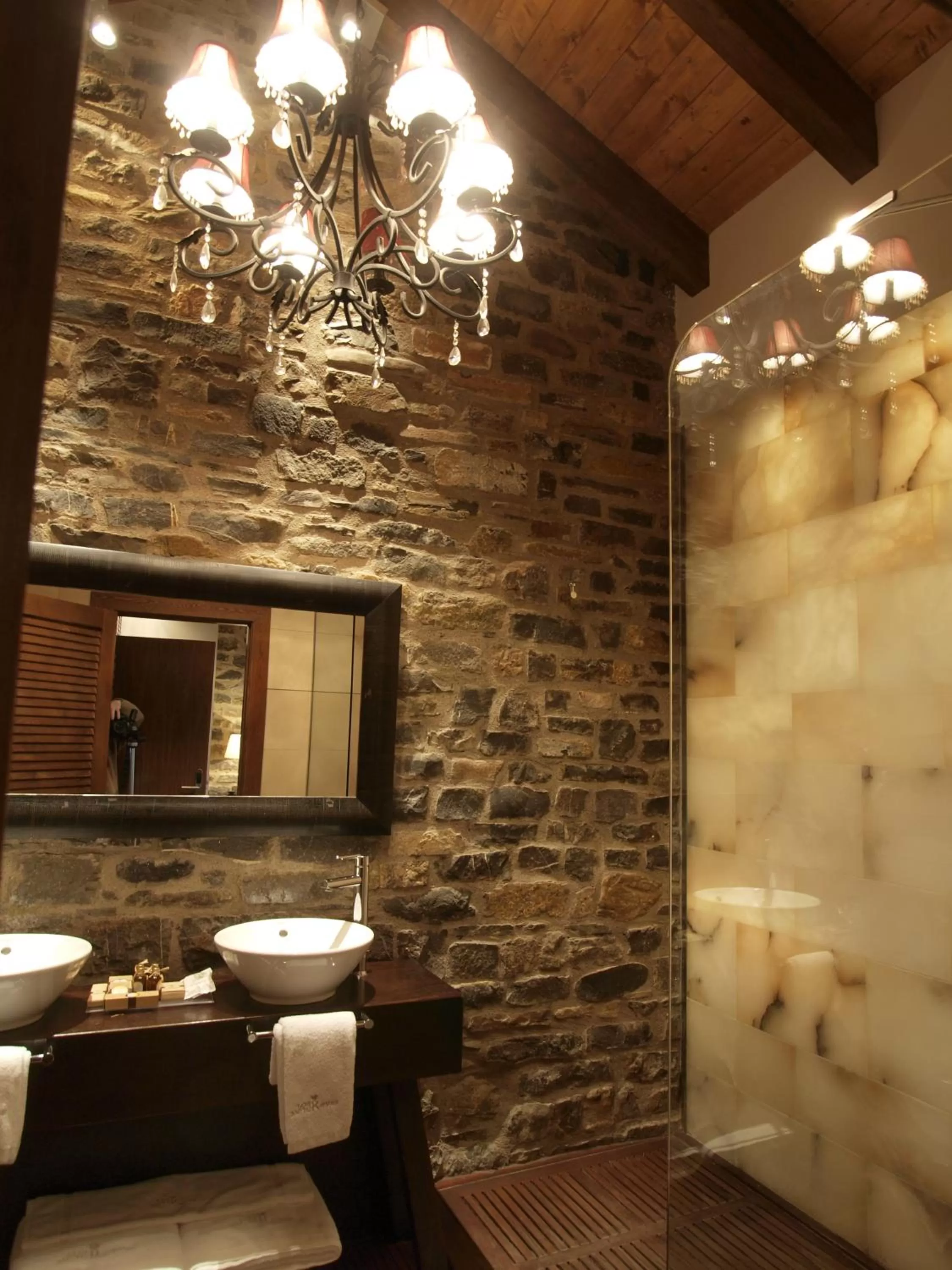 Shower, Bathroom in Los Siete Reyes