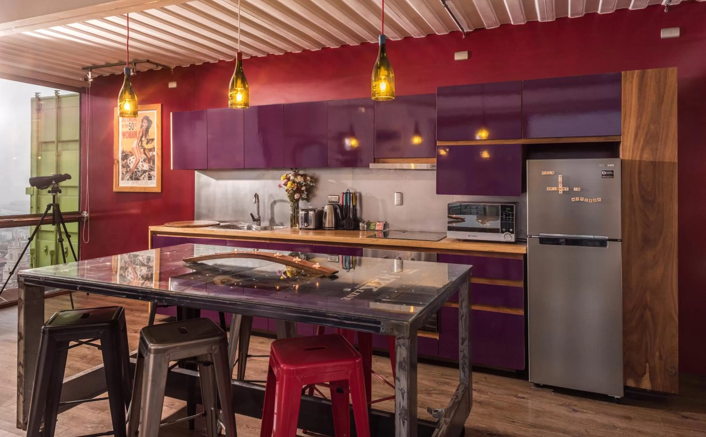 Kitchen or kitchenette in Hotel Winebox Valparaiso