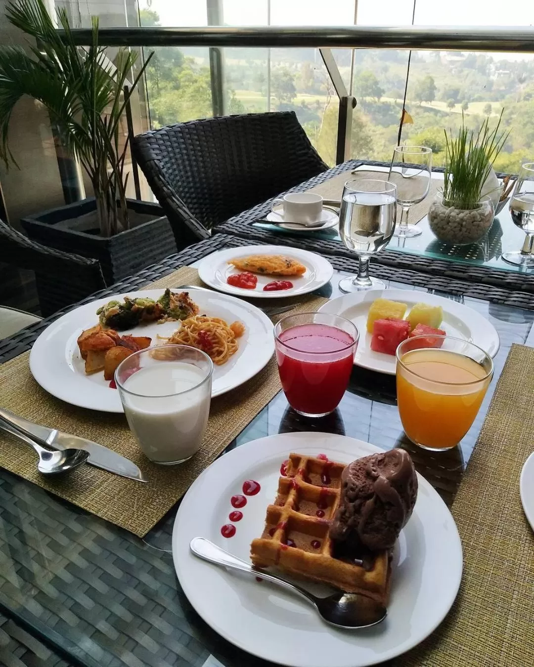 Buffet breakfast in InterContinental Bandung Dago Pakar by IHG