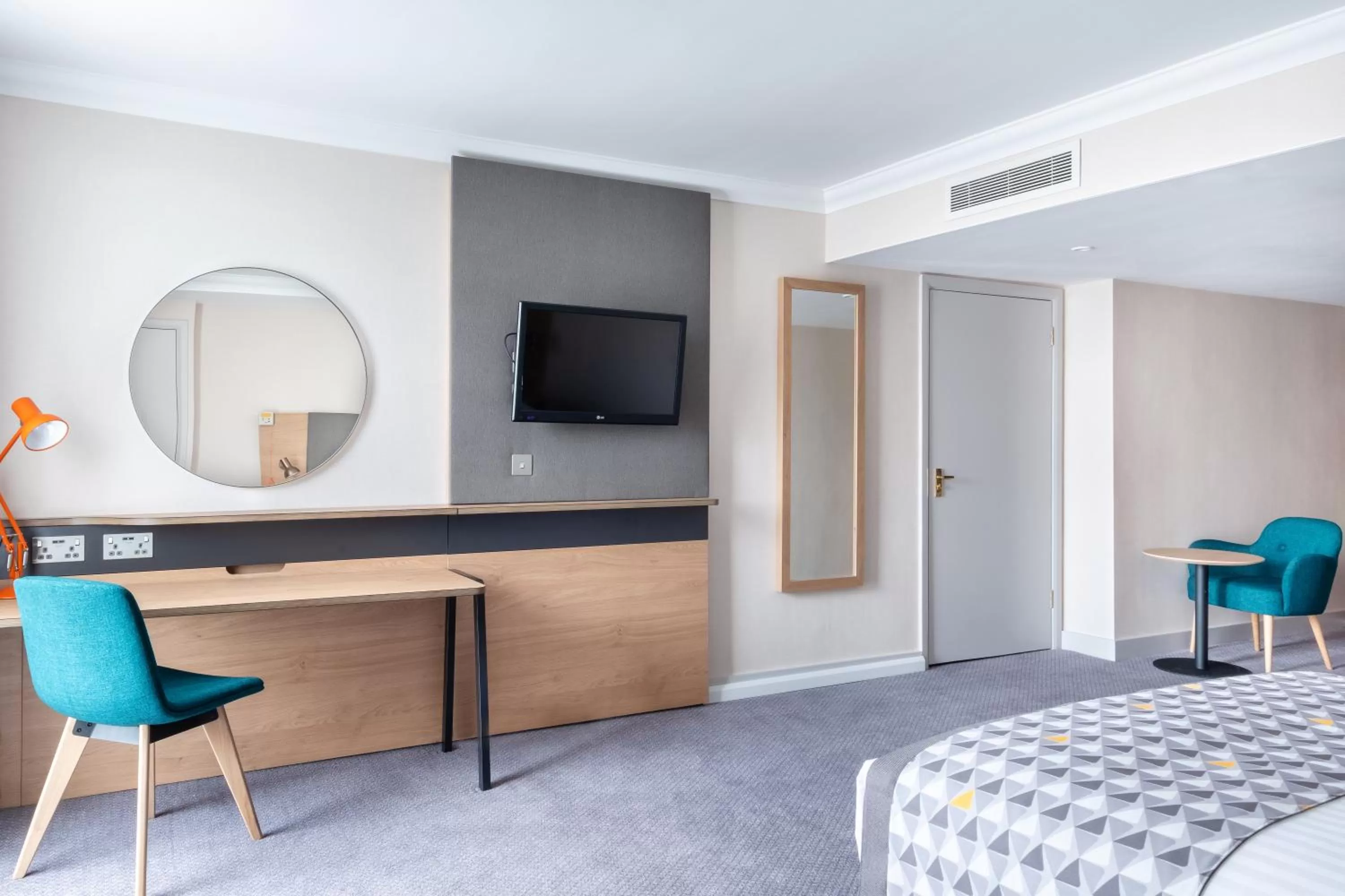 TV and multimedia, Bed in Holiday Inn Leicester City by IHG