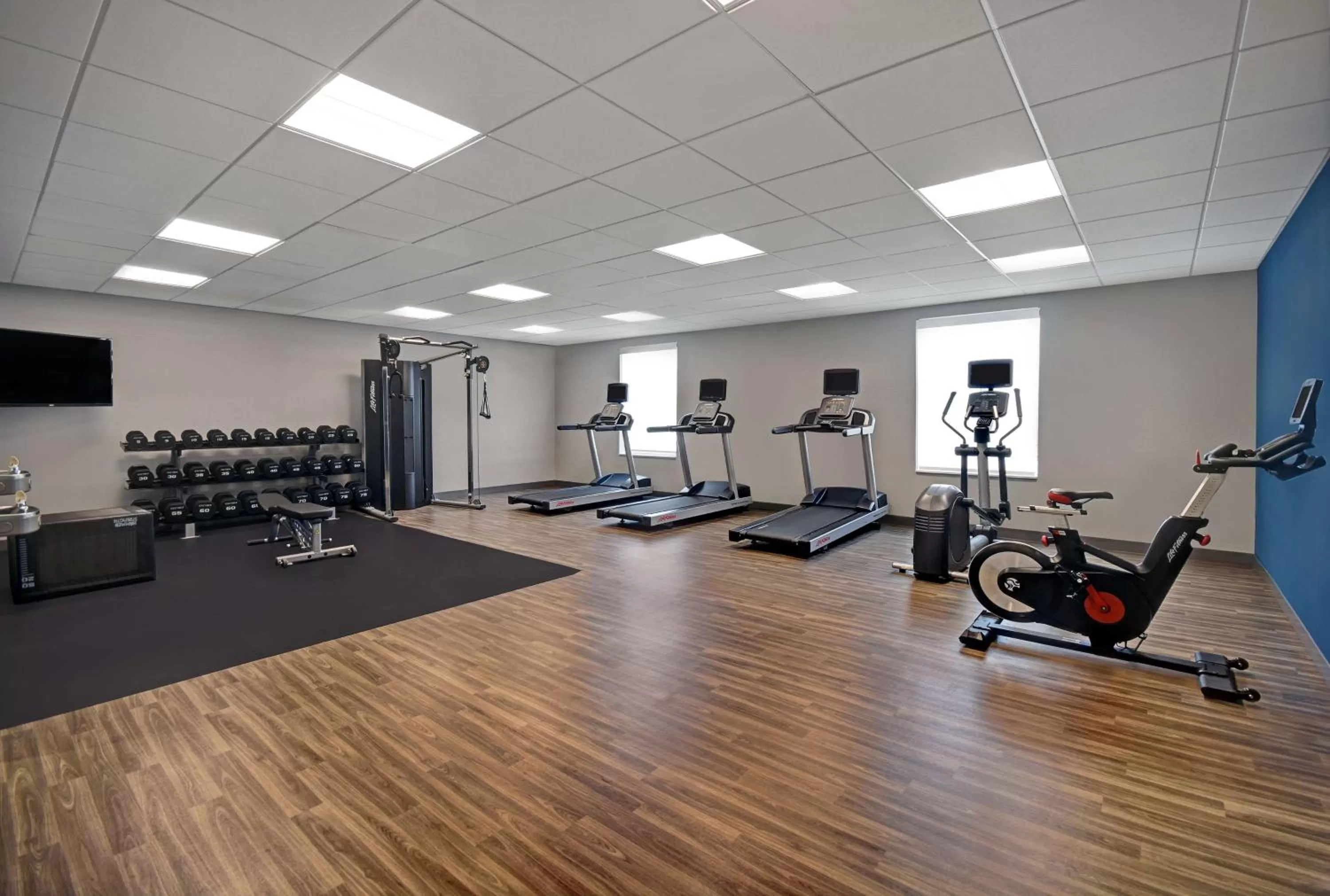 Fitness centre/facilities in Hampton Inn Cave City, KY