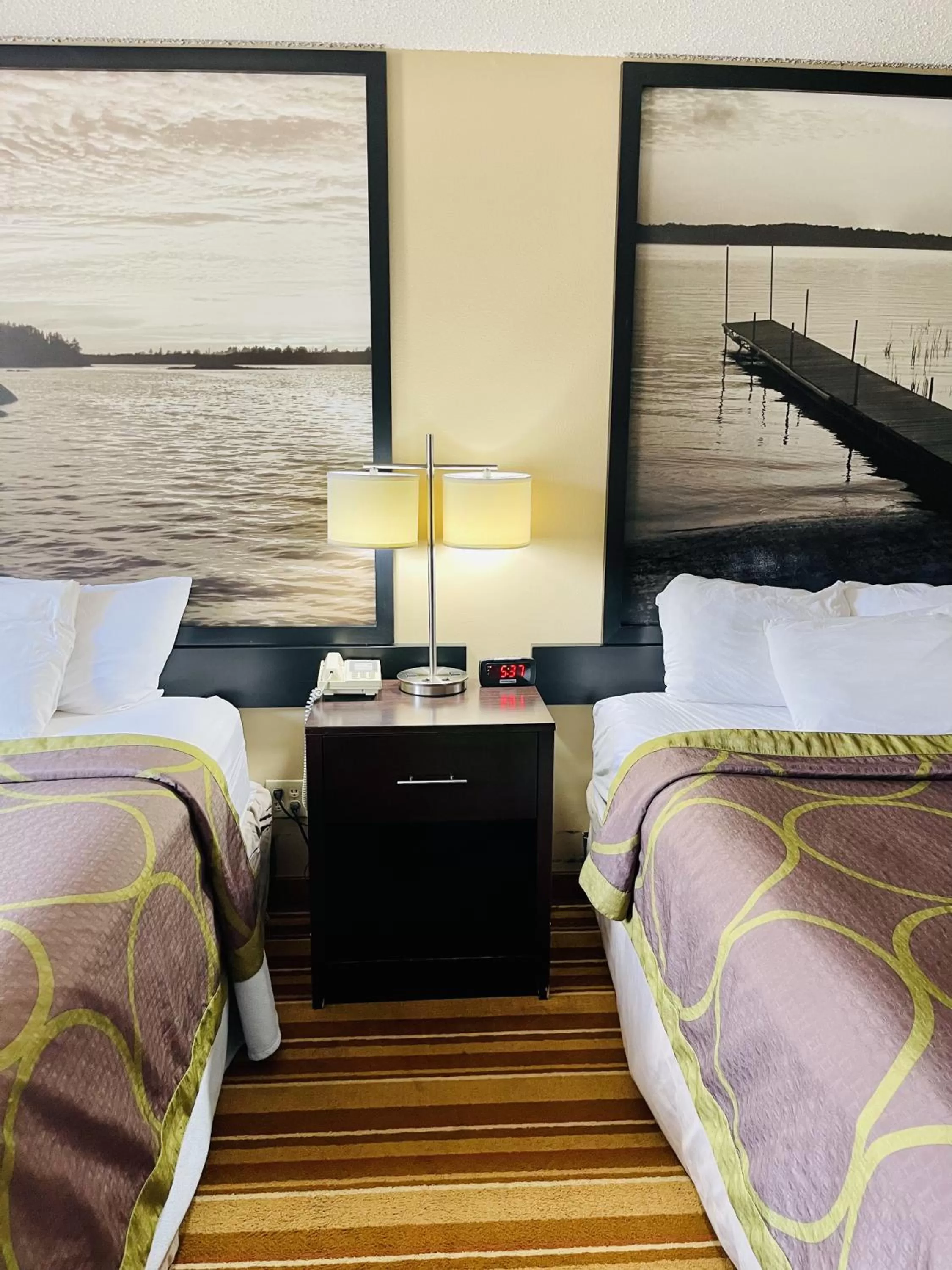 Bed in Super 8 by Wyndham Clear Lake