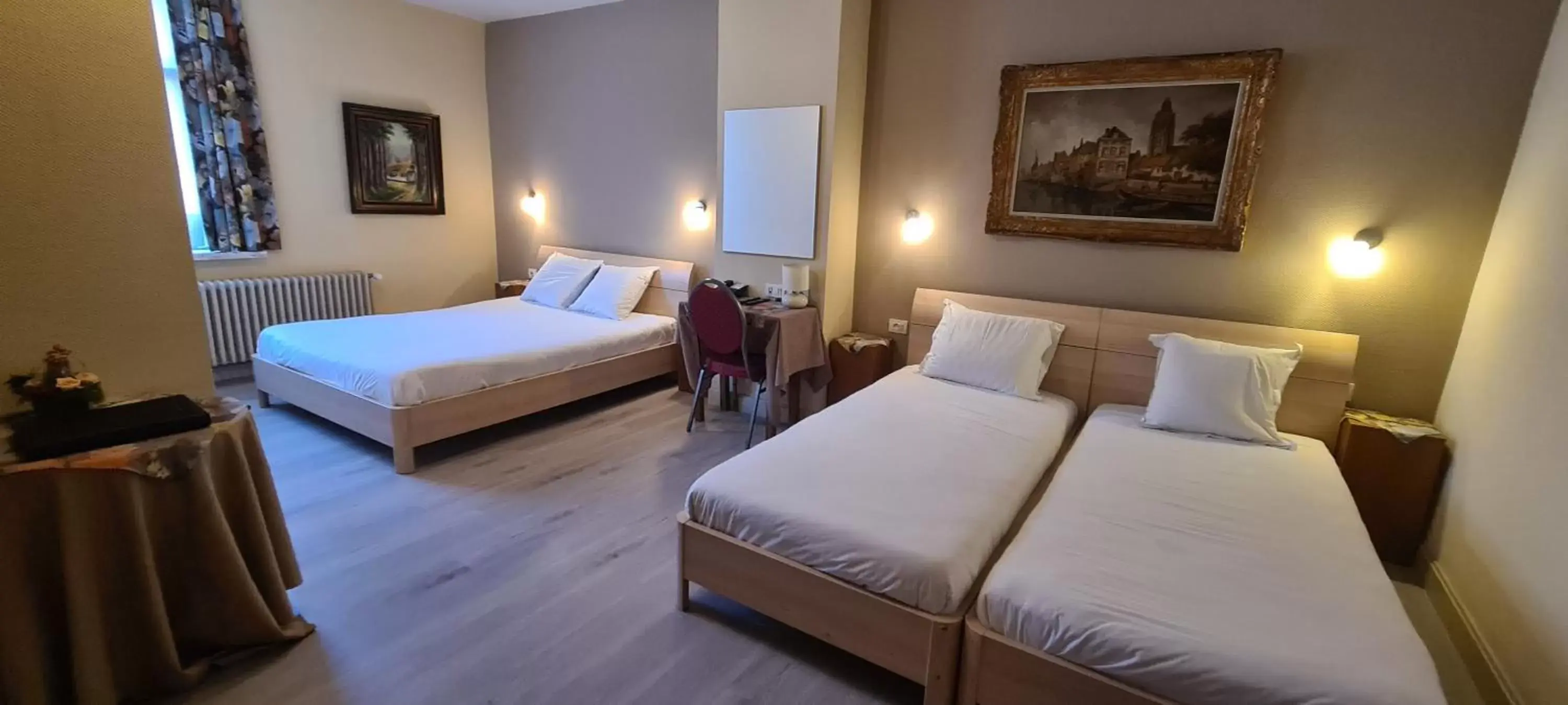 Family Room in Alliance Hotel Ieper Centrum Family Room in Alliance Hotel Ieper Centrum