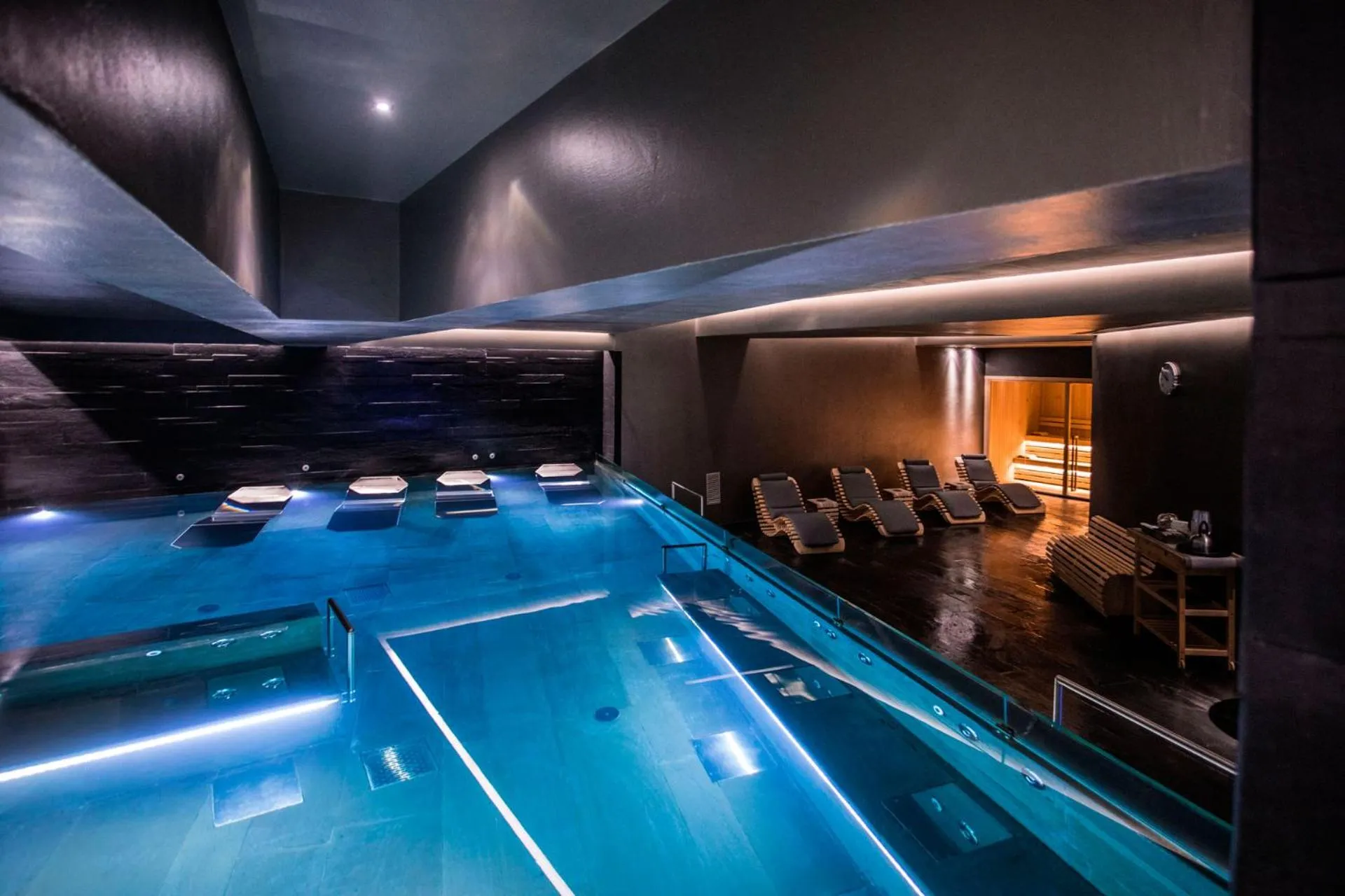 Hot Tub in All Time Relais & Sport Hotel