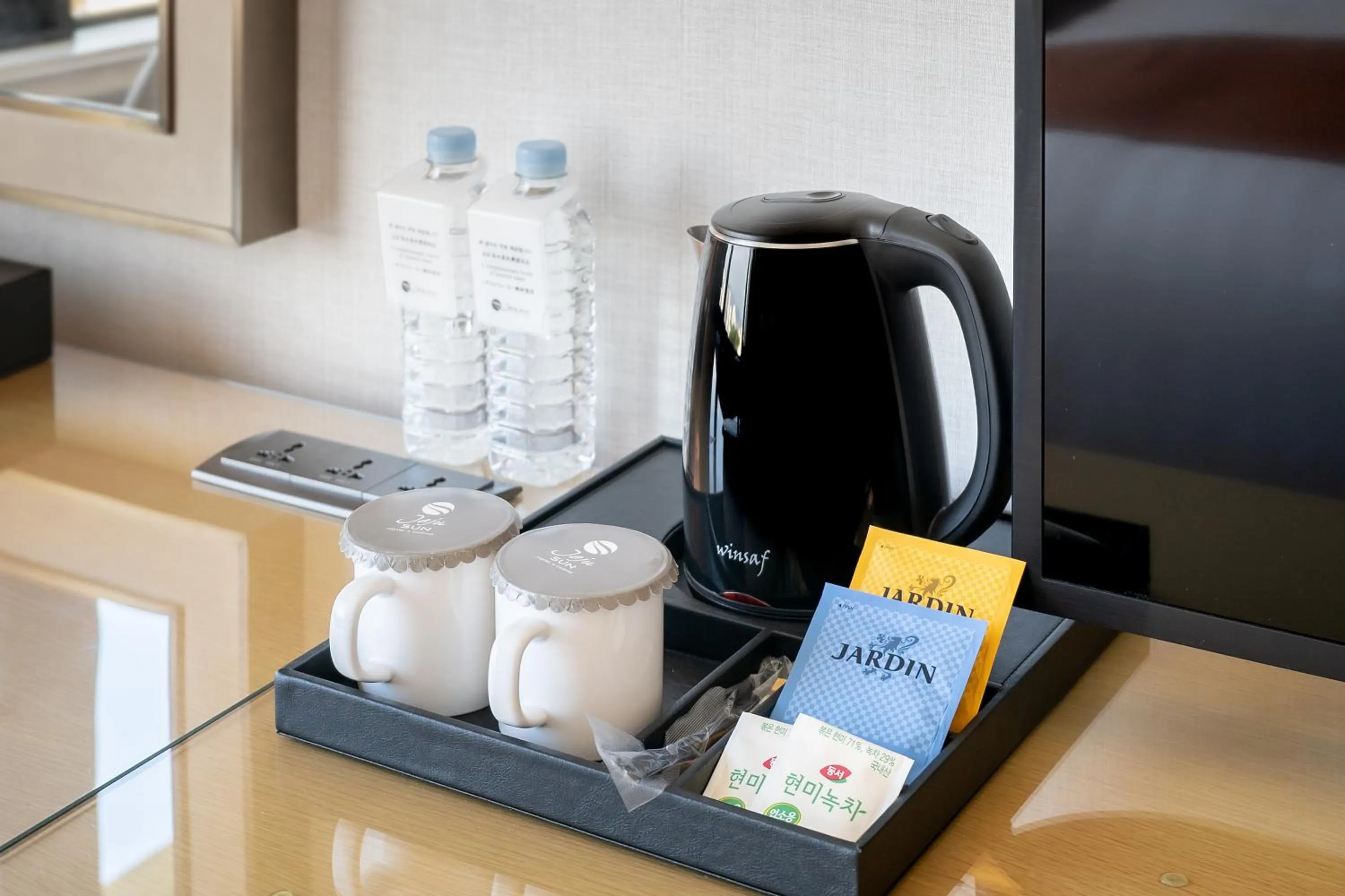 Coffee/tea facilities in Jeju Sun Hotel & Casino