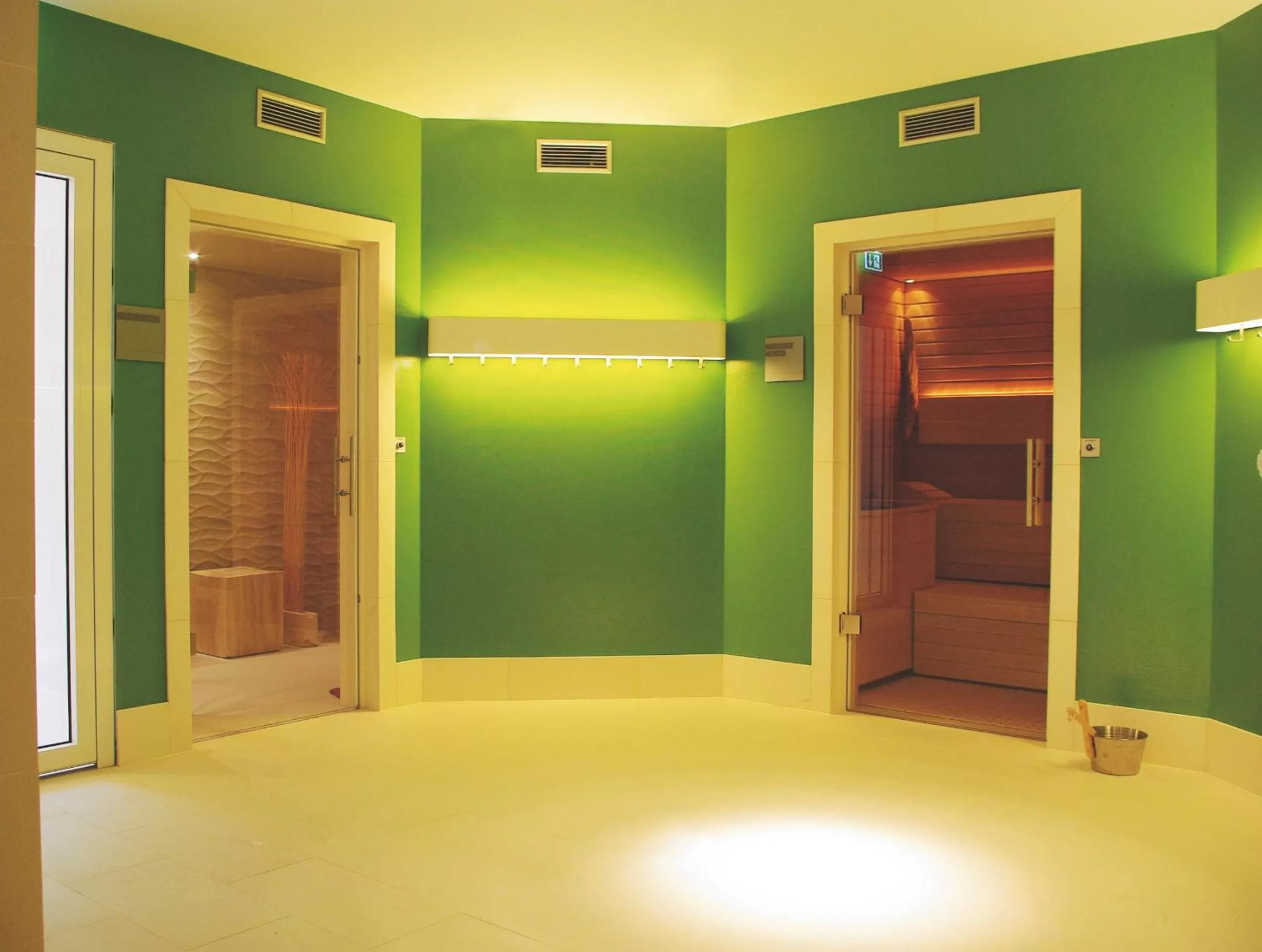 Sauna, Bed in Aalernhüs hotel & spa