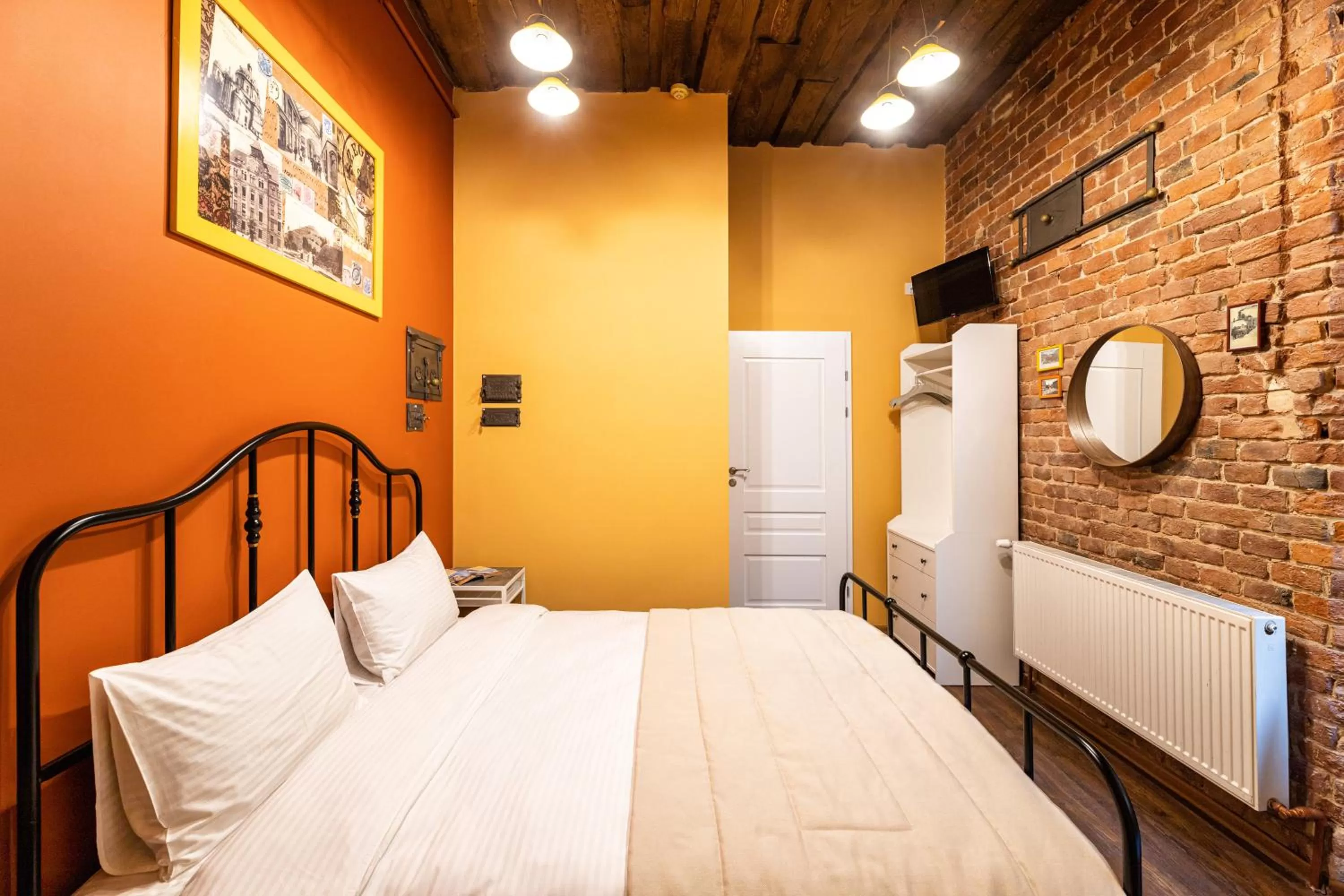 Bed in Post House Rooms