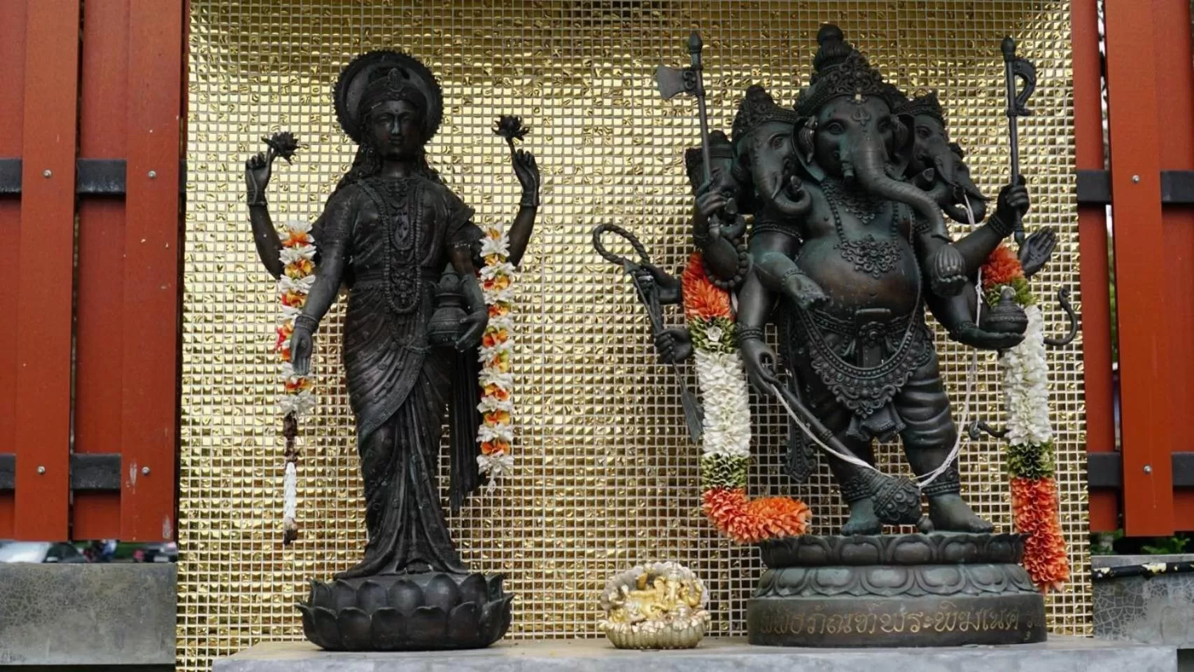 People in Maneetel Krabi Beachfront-SHA Plus