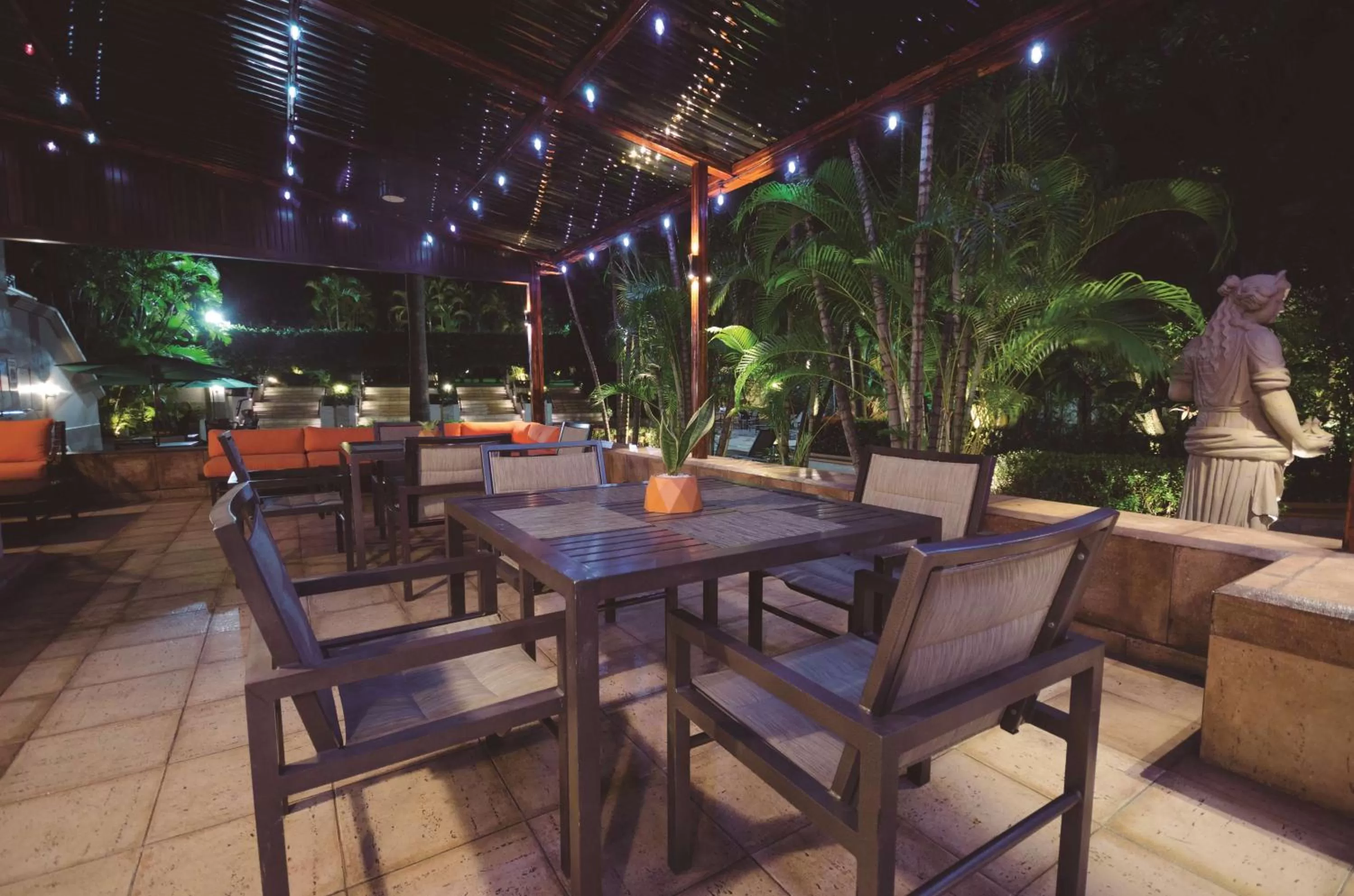 Patio in Hilton Princess San Pedro Sula