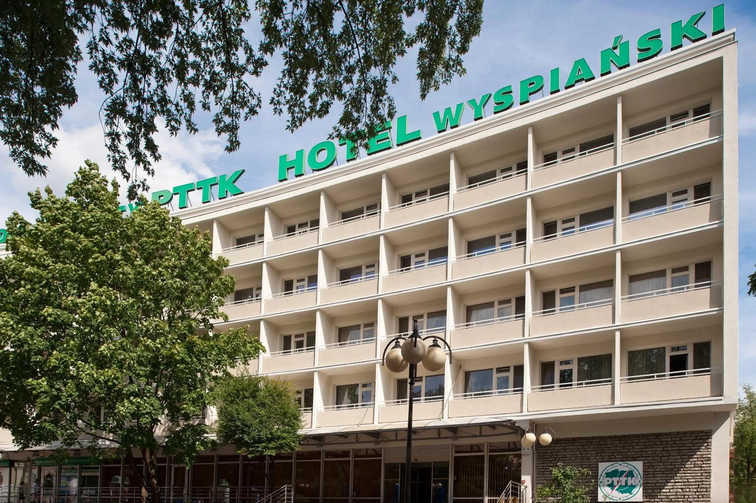 Facade/entrance in Hotel Wyspiański