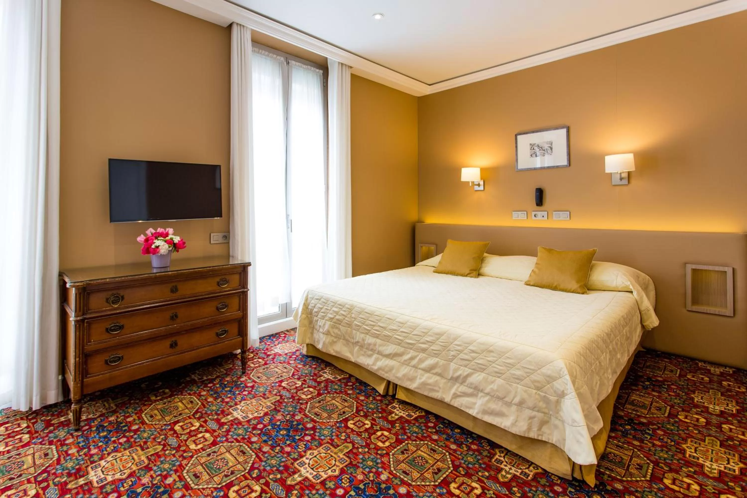 City view, Bed in Hotel Splendid