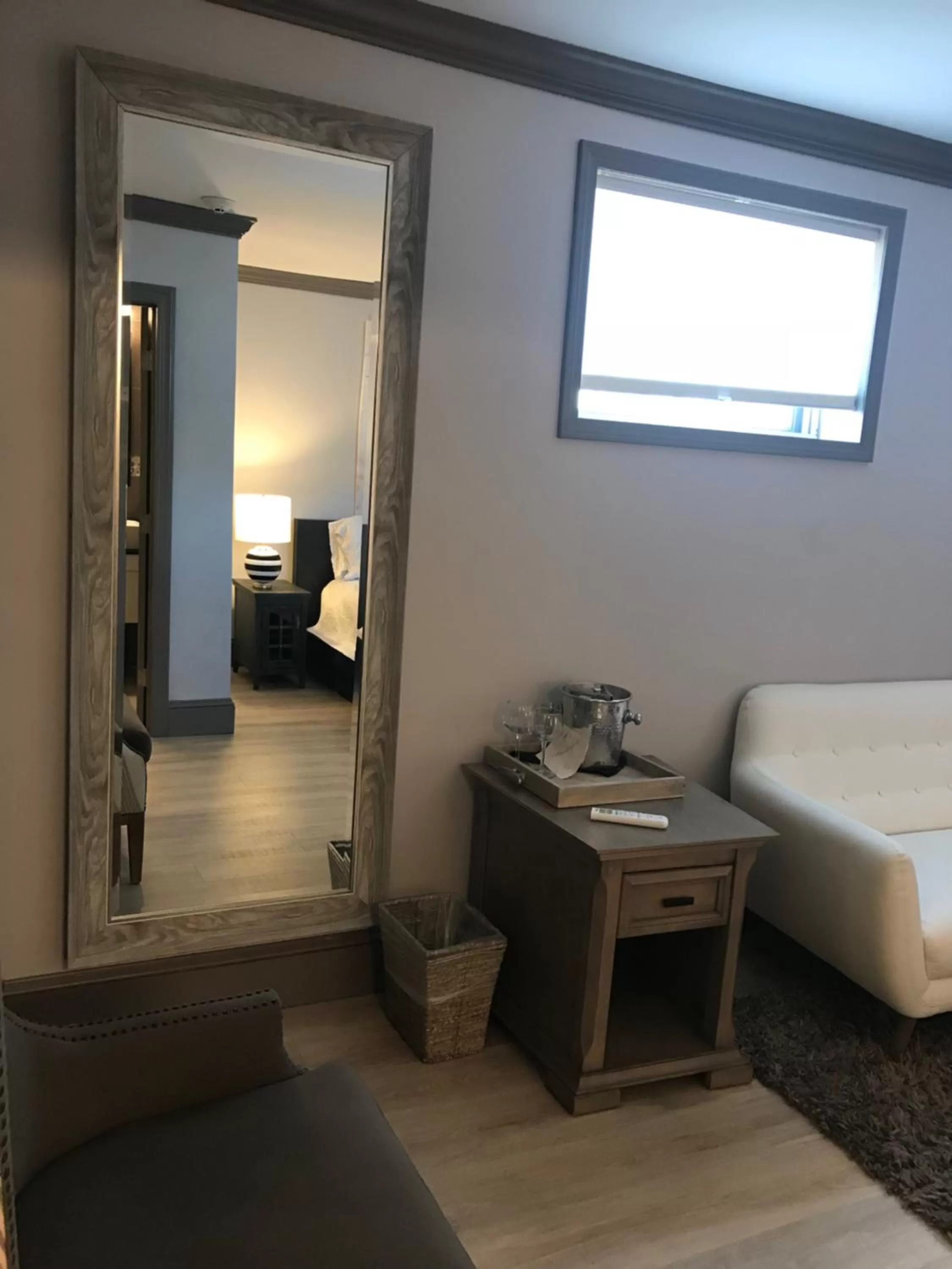 Coffee/tea facilities, Bed in Elaine's Cape May Boutique Hotel