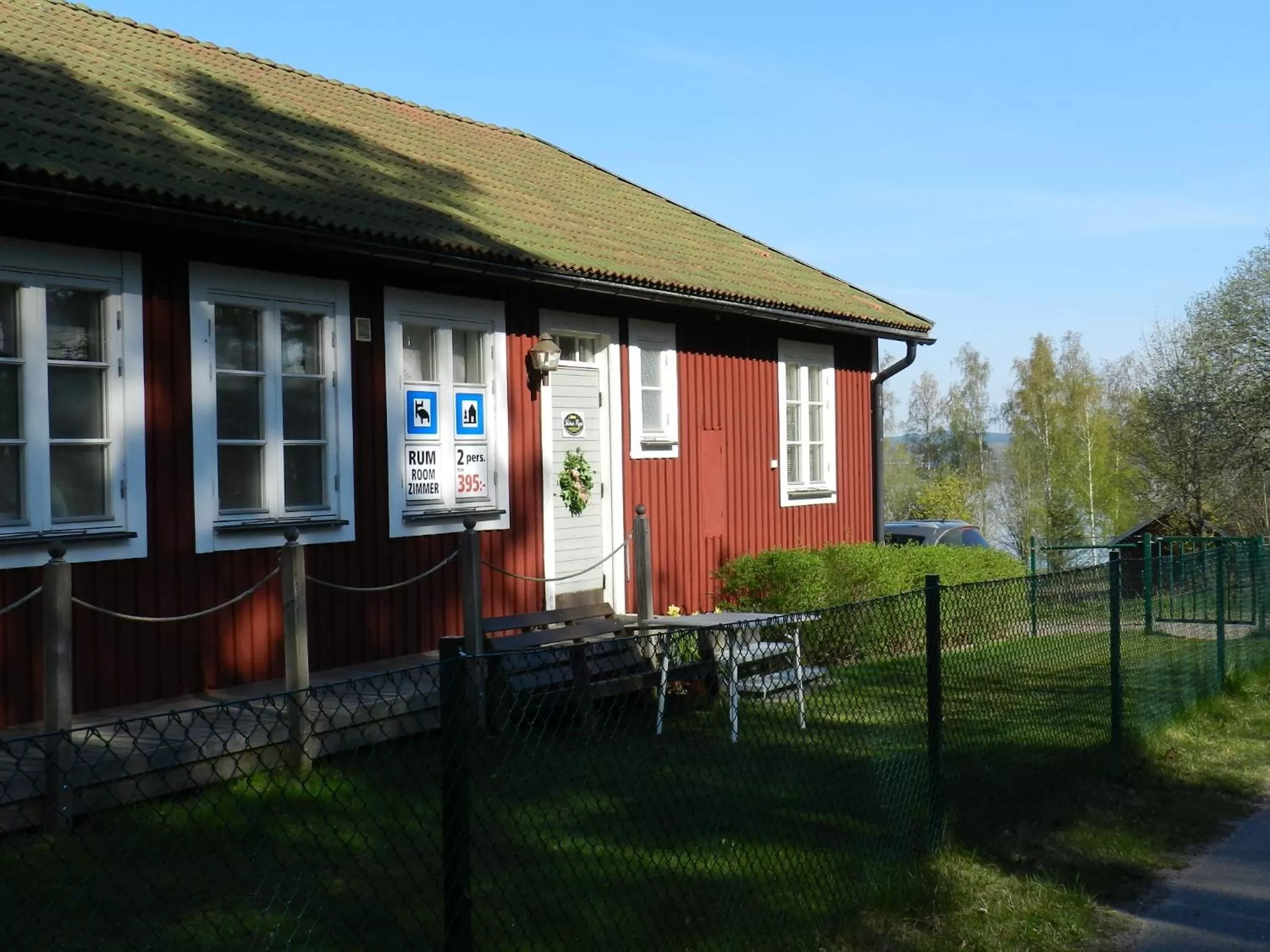 Facade/entrance in Sköna Rum Fryksta