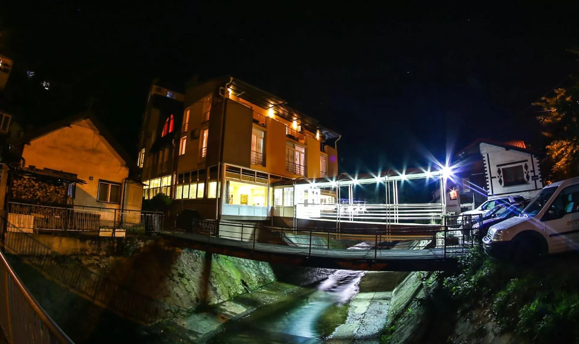 Facade/entrance in Hotel Fontana