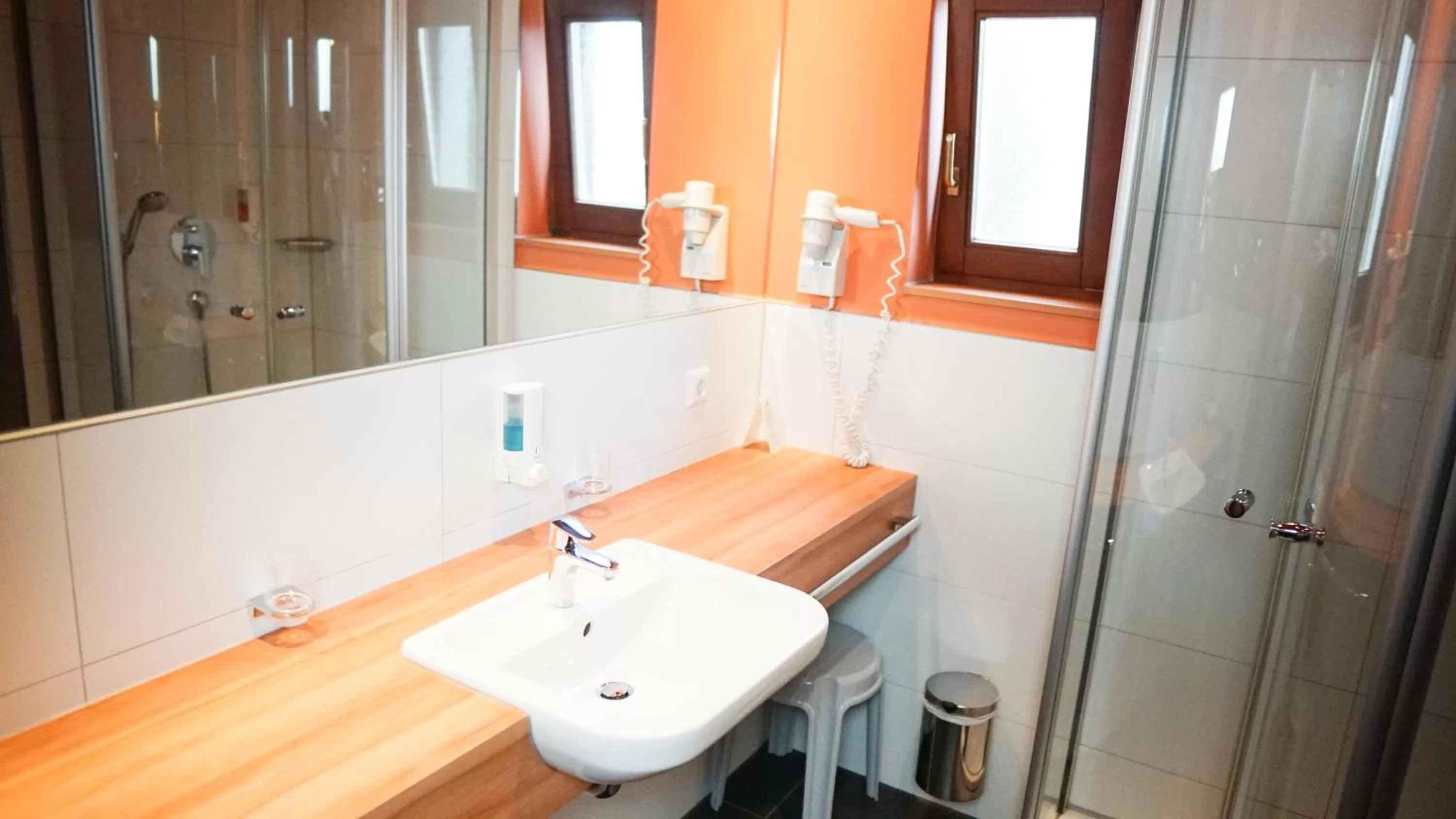 Bathroom in Hotel Neckarblick