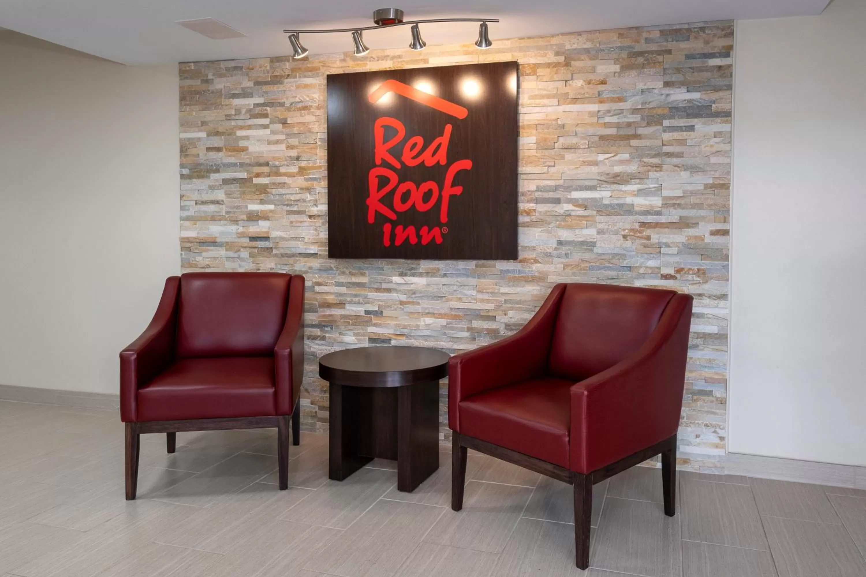 Lobby or reception in Red Roof Inn Fort Smith Downtown