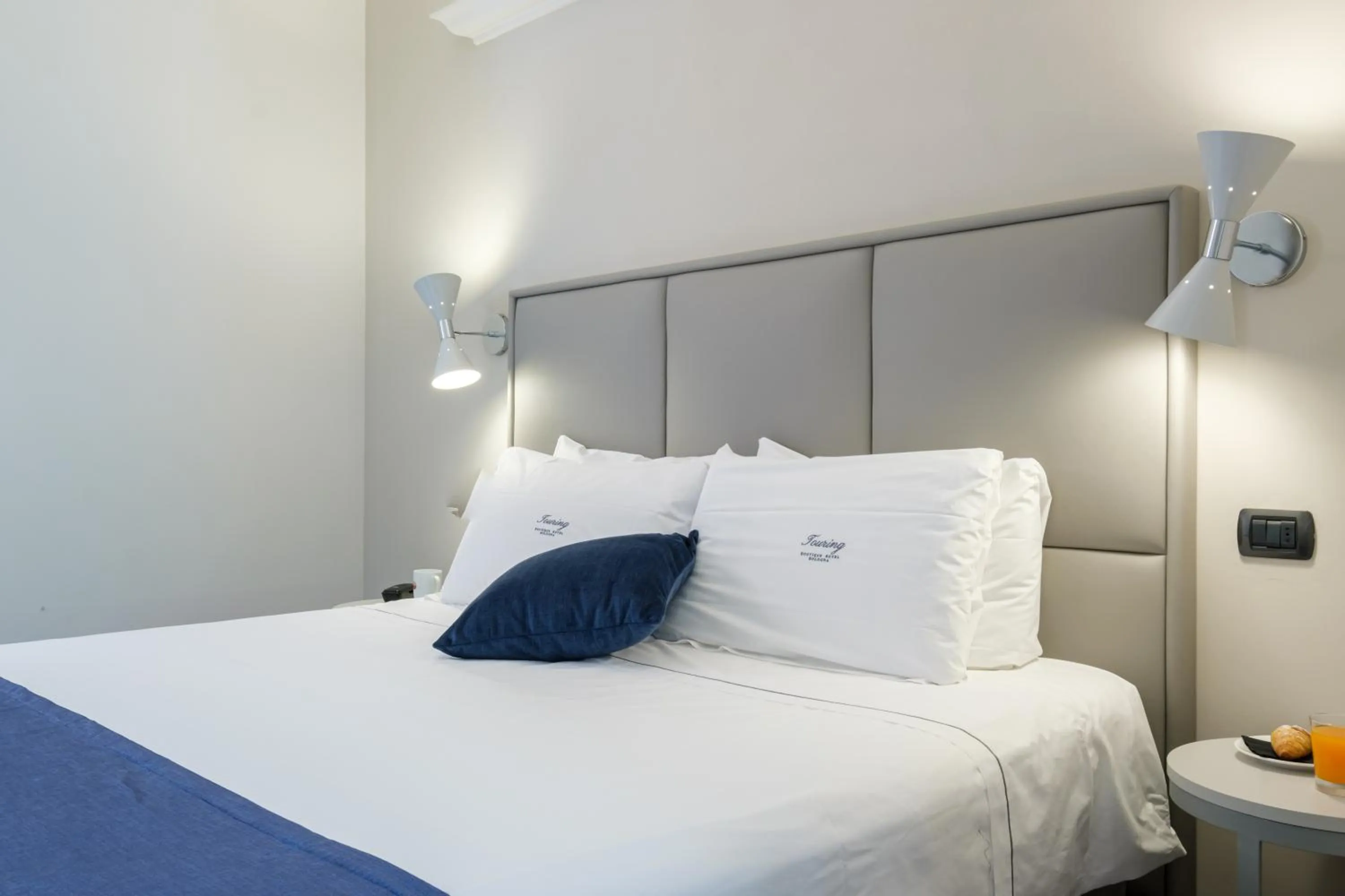 Bed in Hotel Touring