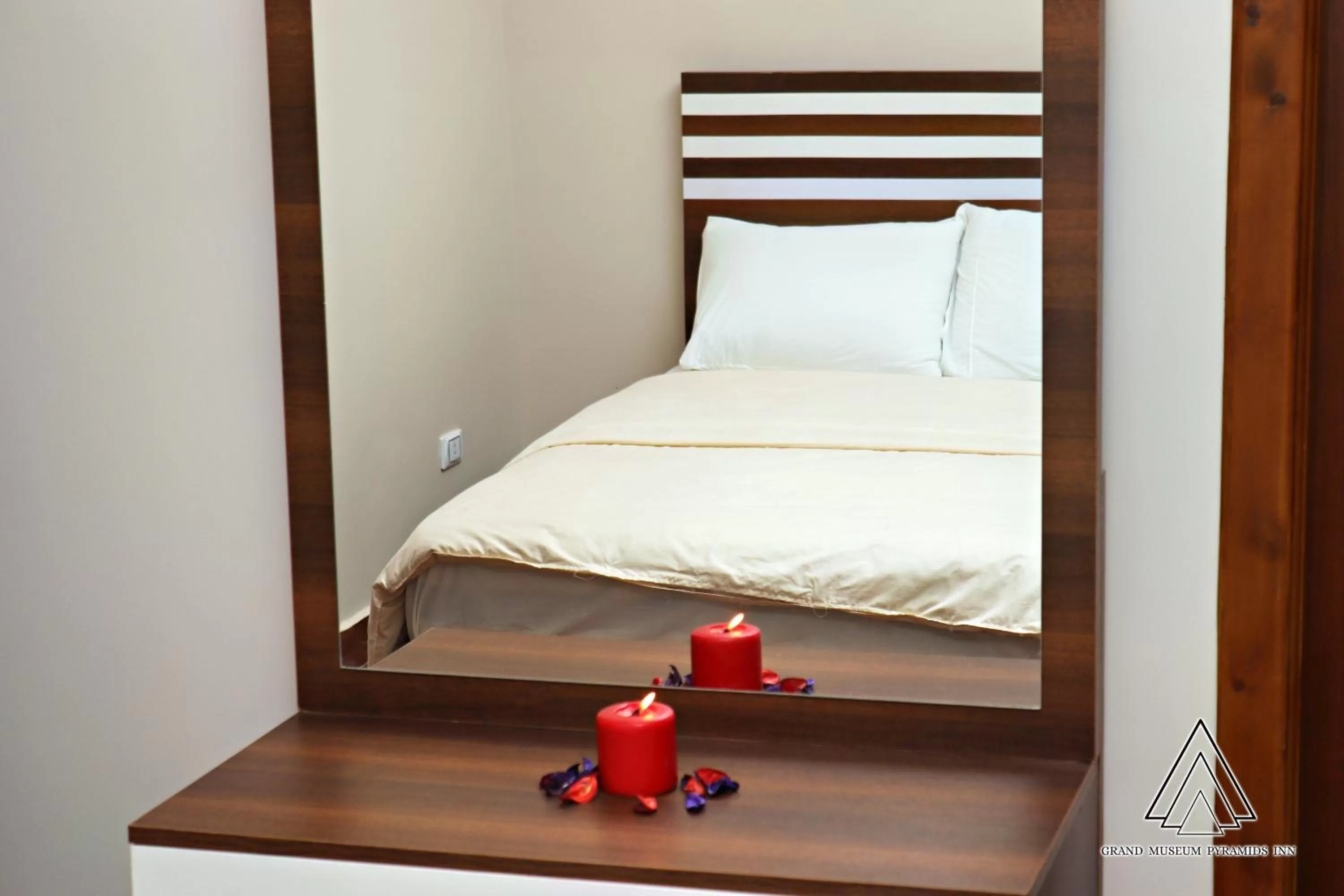 Bed in Grand Museum Pyramids Inn