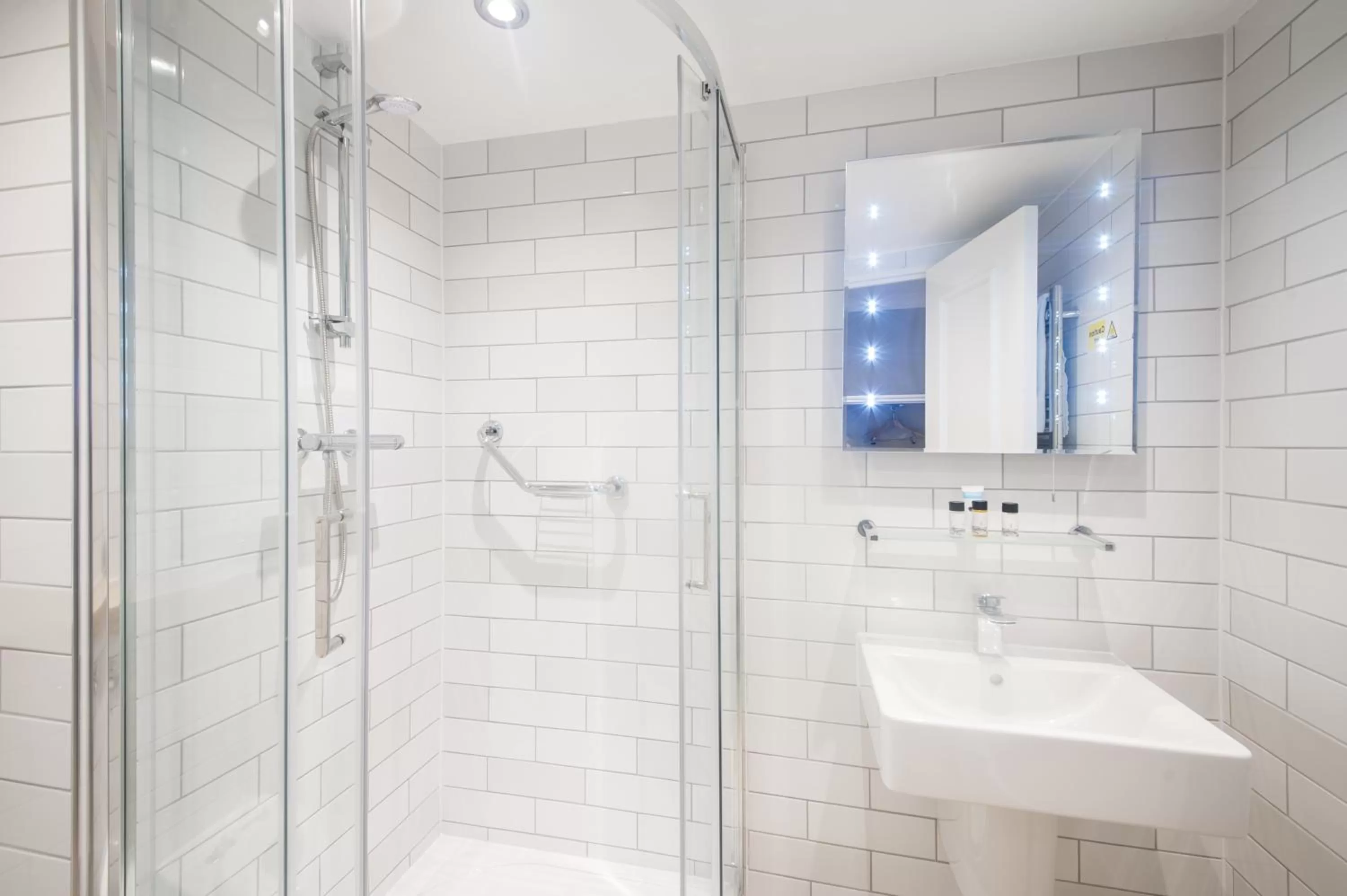 Bathroom in Toby Carvery Old Windsor by Innkeeper's Collection