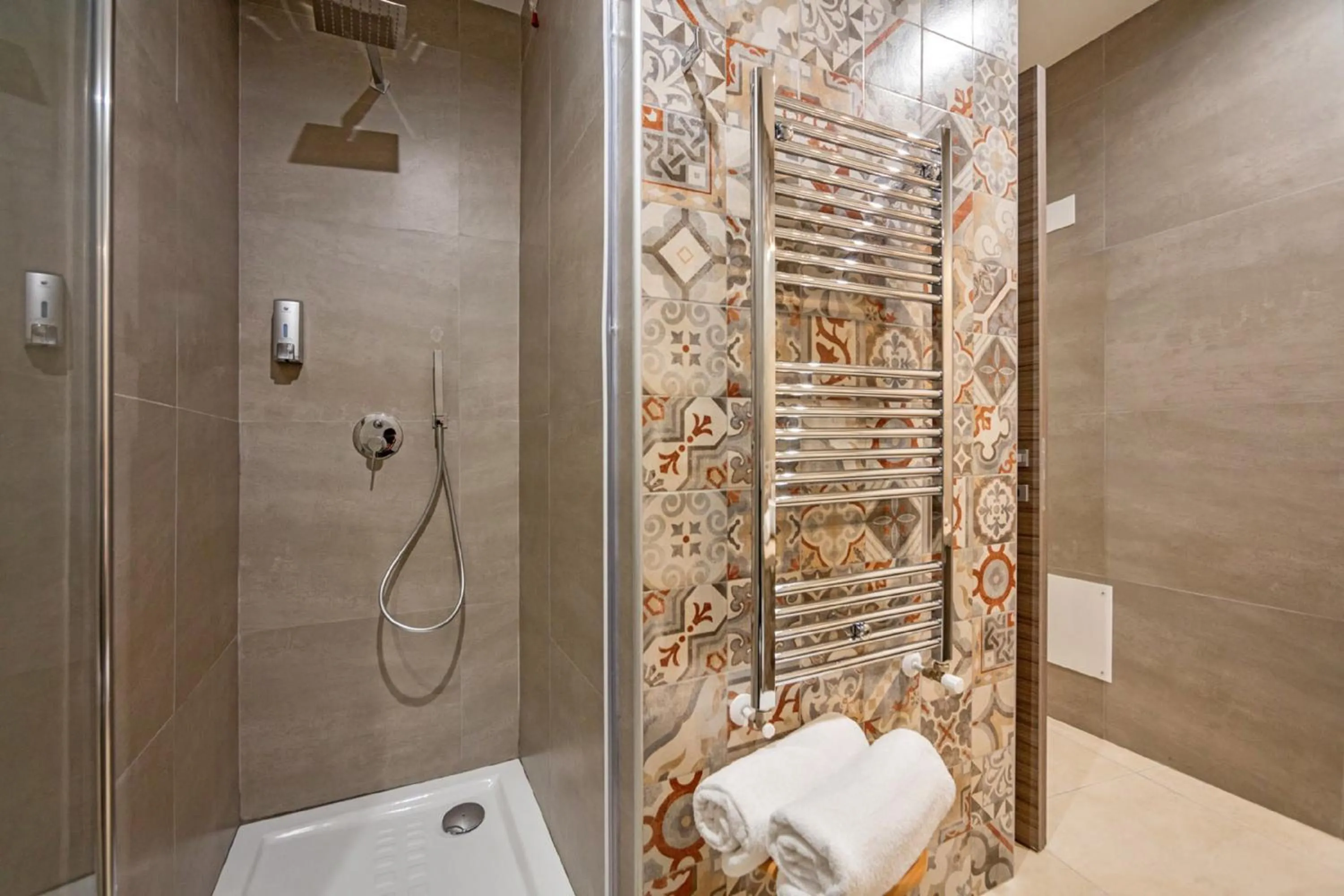 Bathroom in San Giorgio Palace Hotel Ragusa Ibla