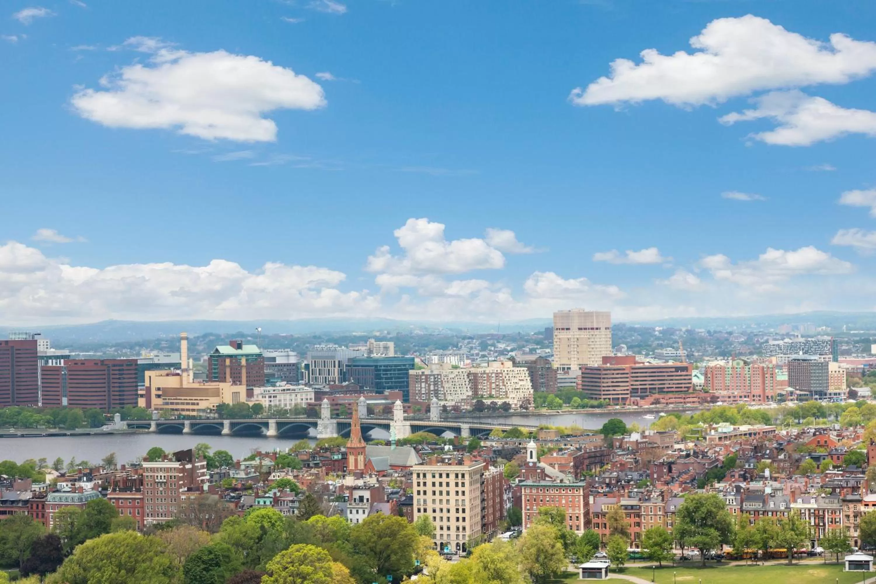 Photo of the whole room in Moxy Boston Downtown