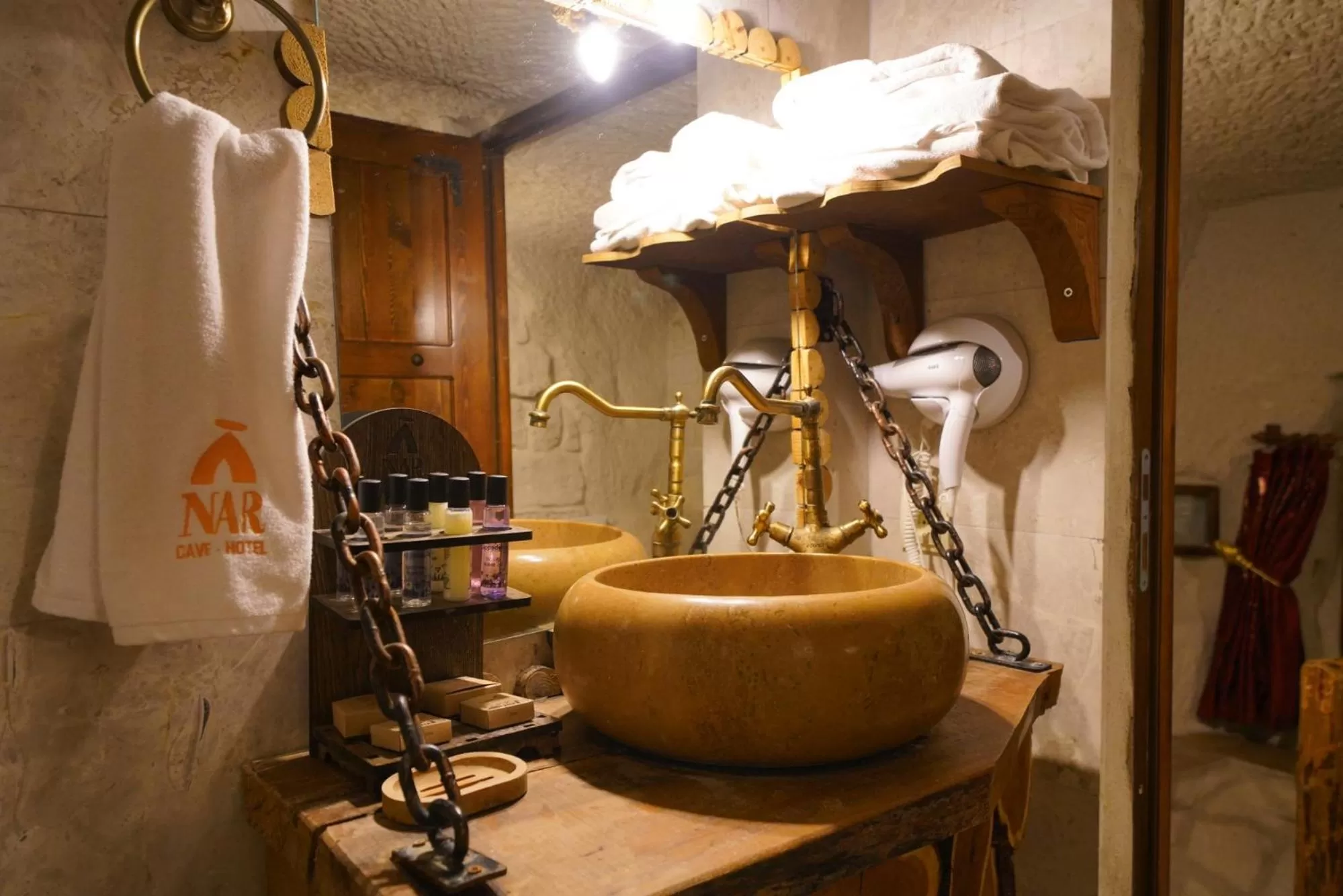 Bathroom in Cappadocia Nar Cave House & Swimming Pool