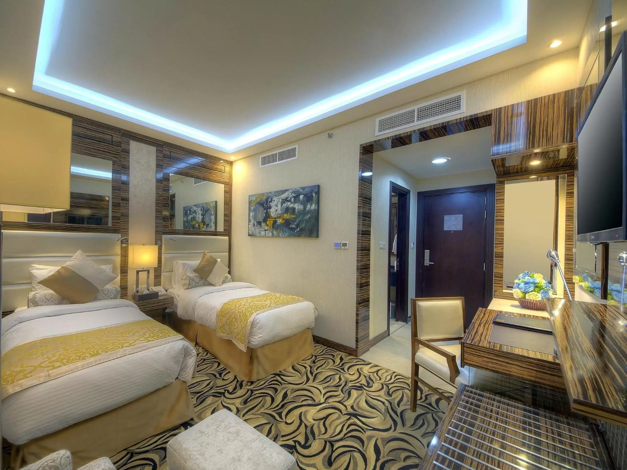 Bedroom, Bed in Orchid Vue Hotel