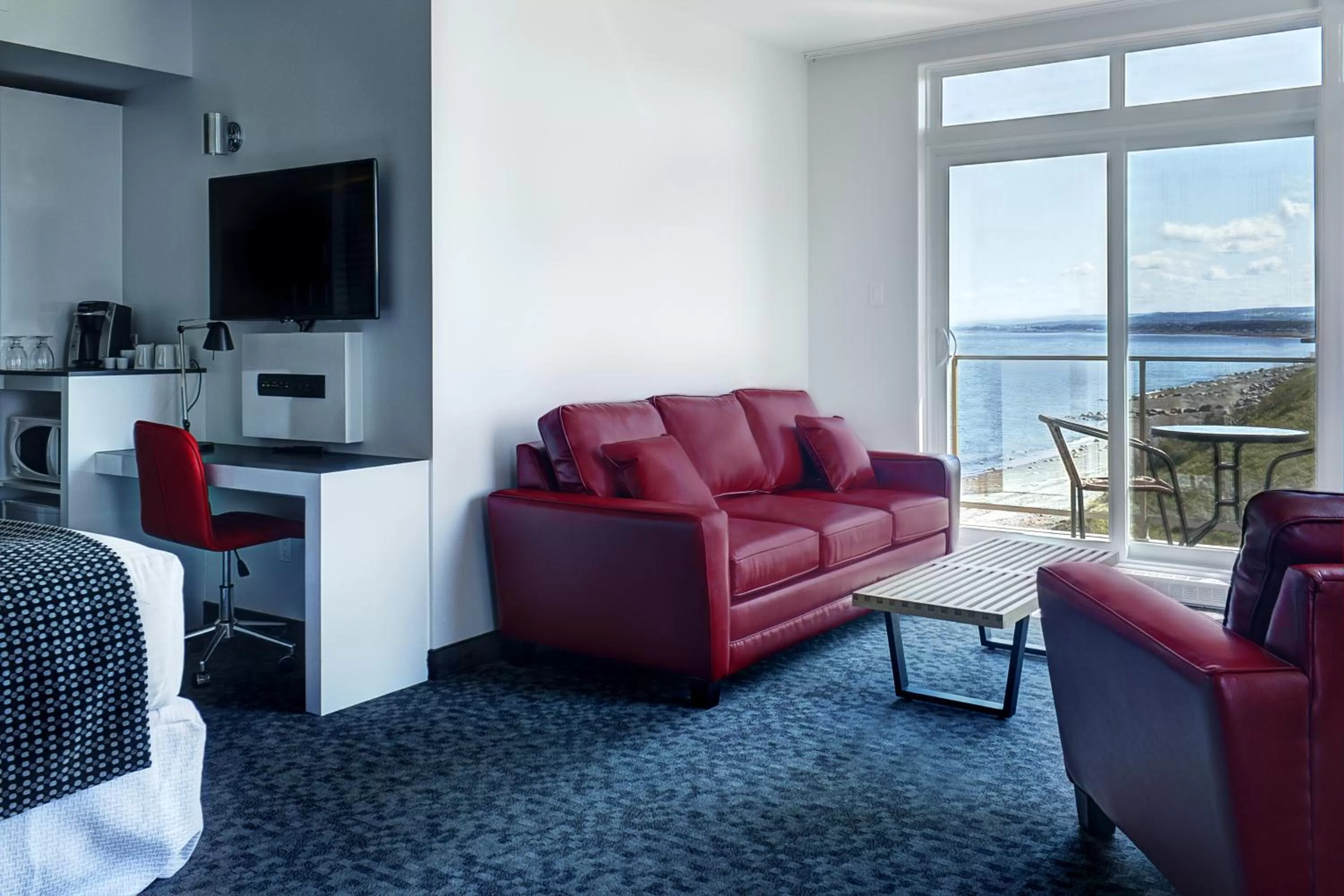 TV and multimedia in Riotel Matane