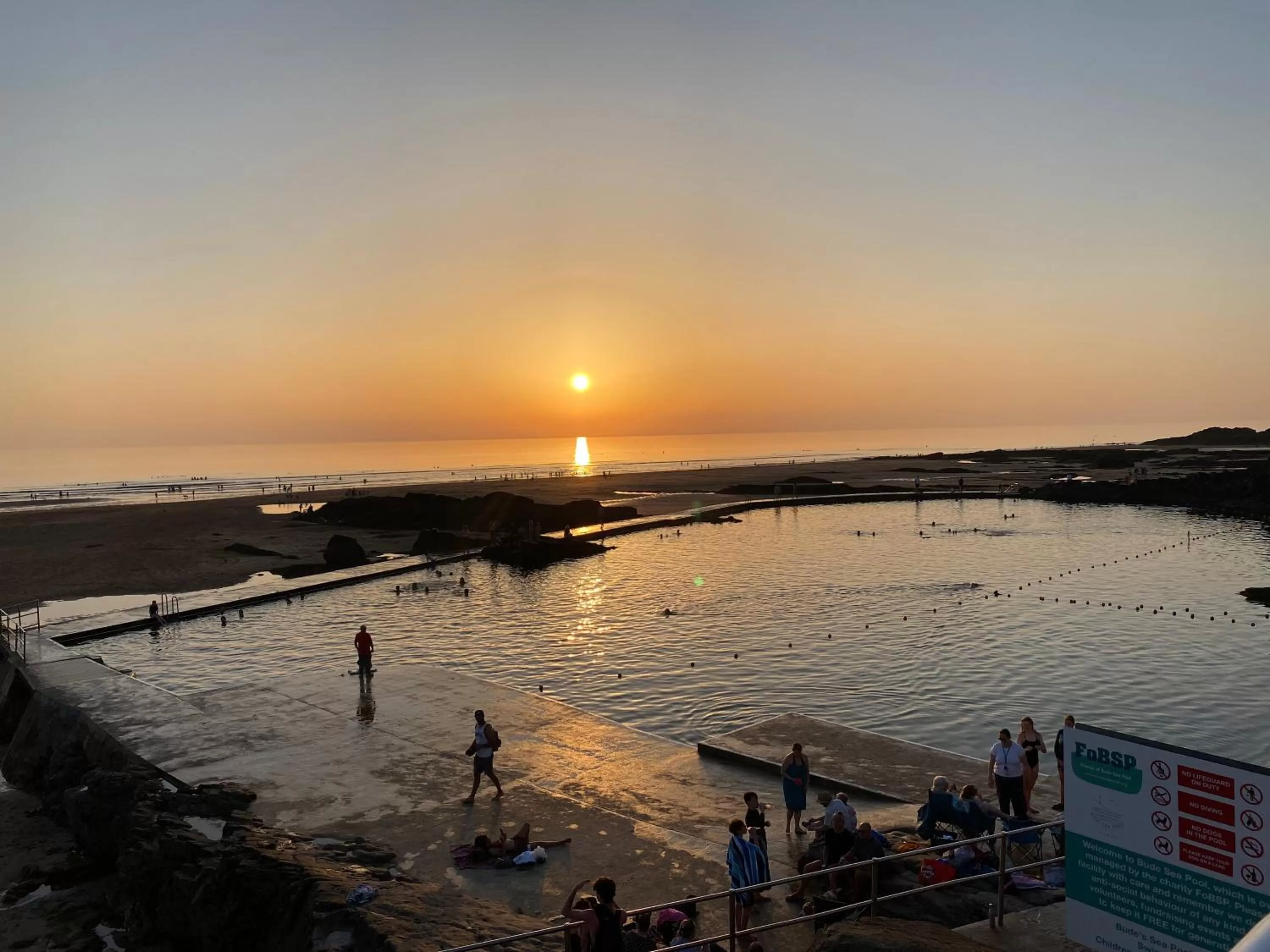 Nearby landmark, Sunrise/Sunset in Toppesfield House B&B