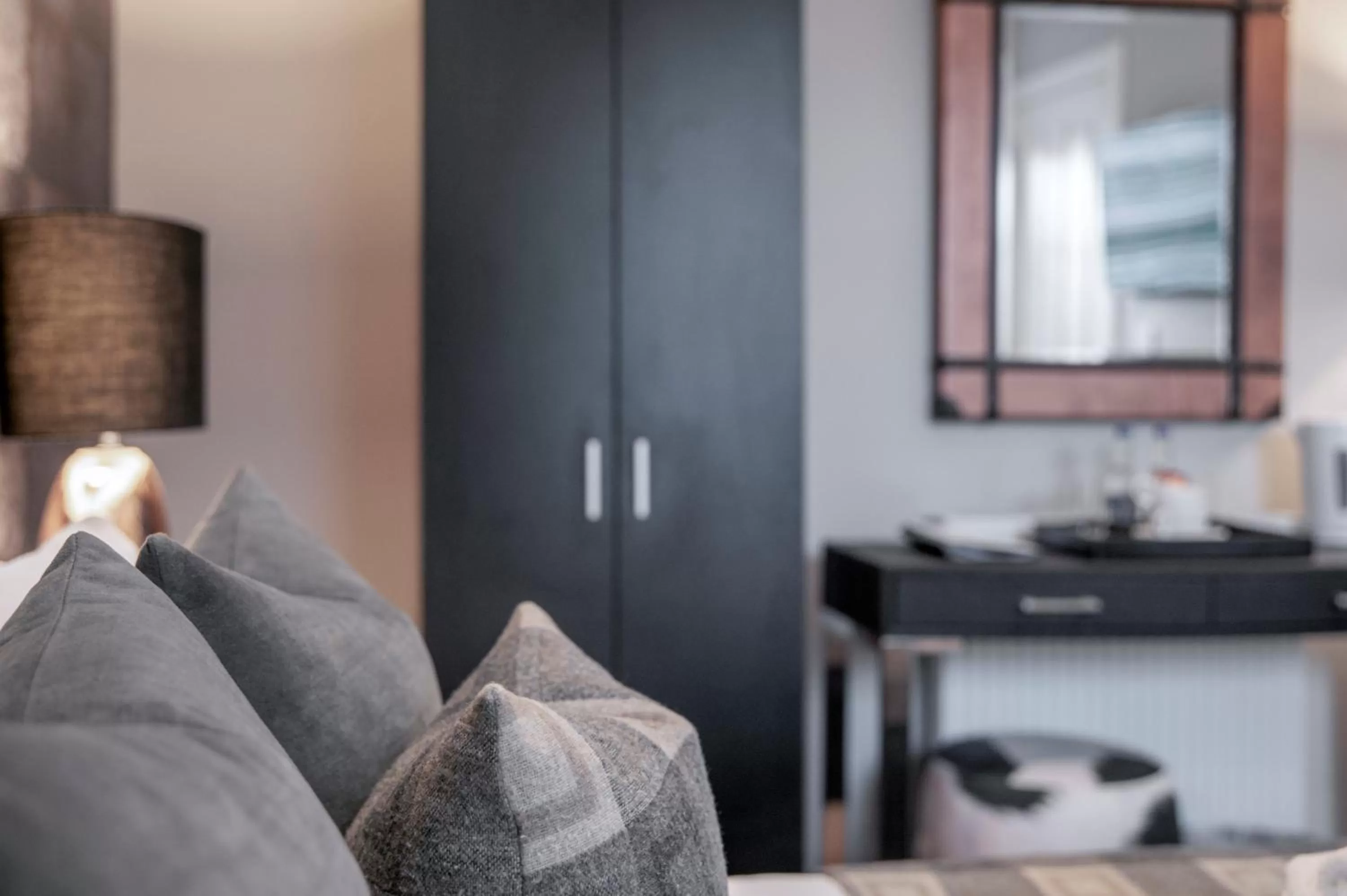 Photo of the whole room in The Allan Park