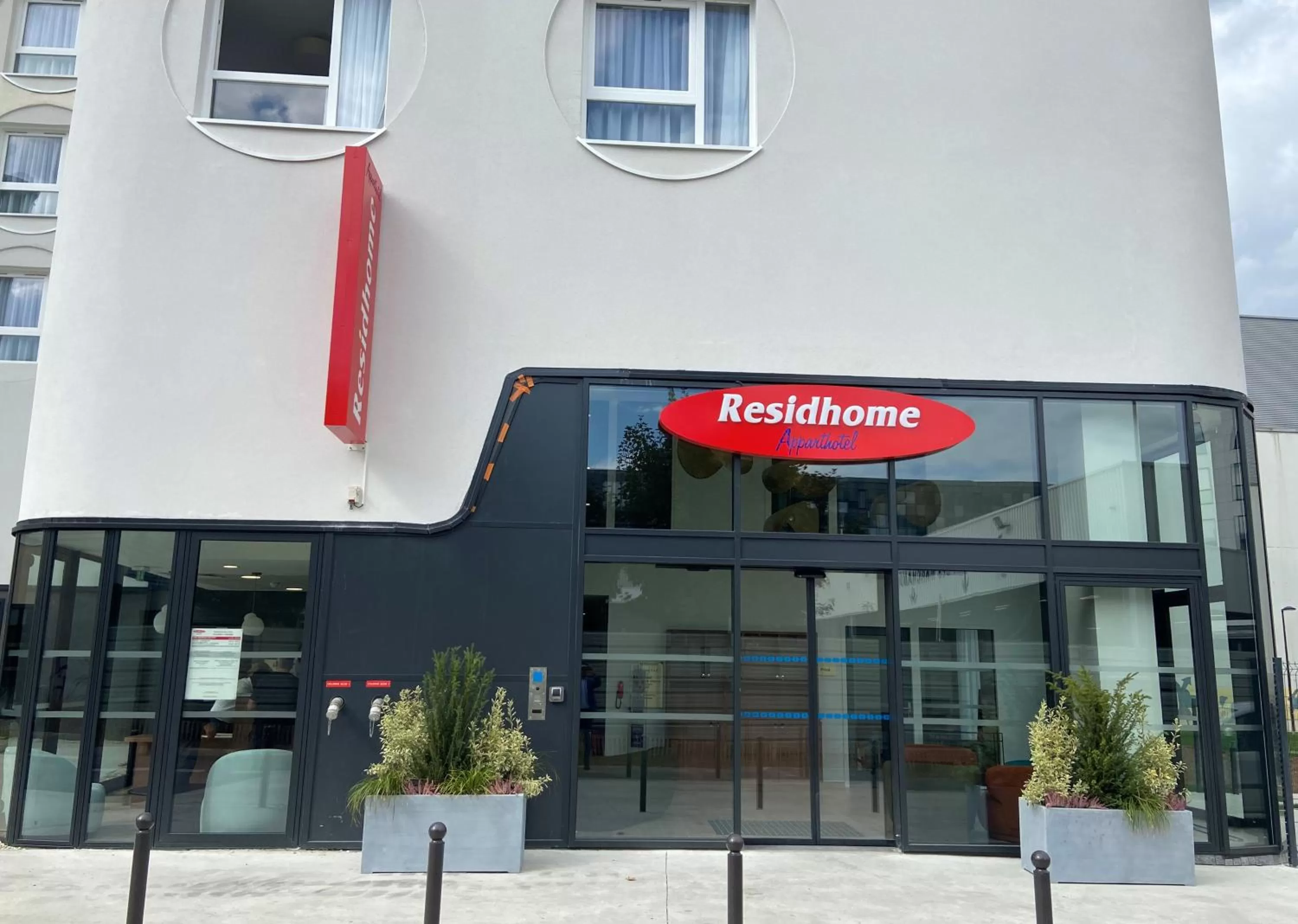 Property building in Residhome Quai d’Ivry