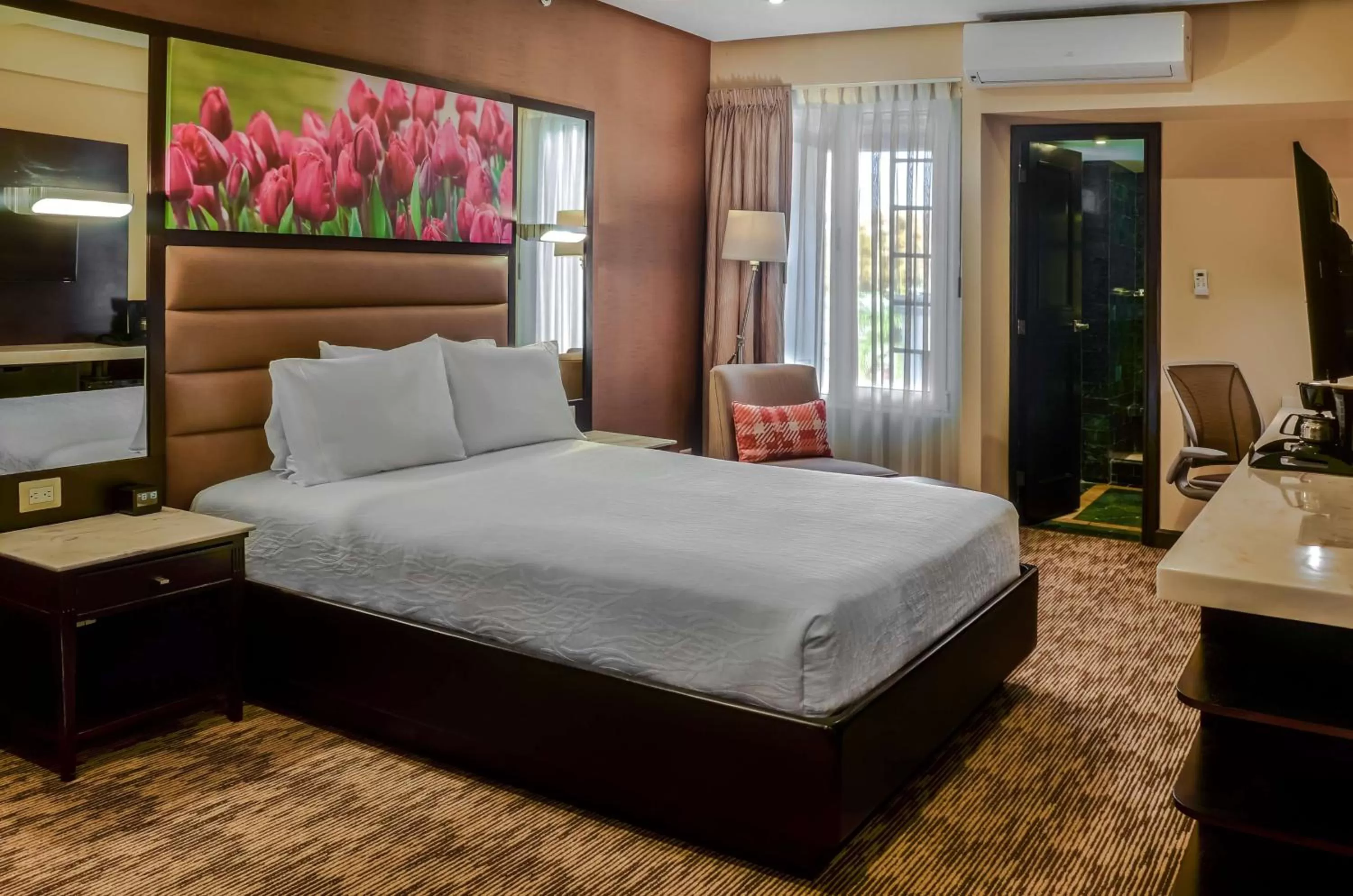 Bed in Hilton Garden Inn Guatemala City