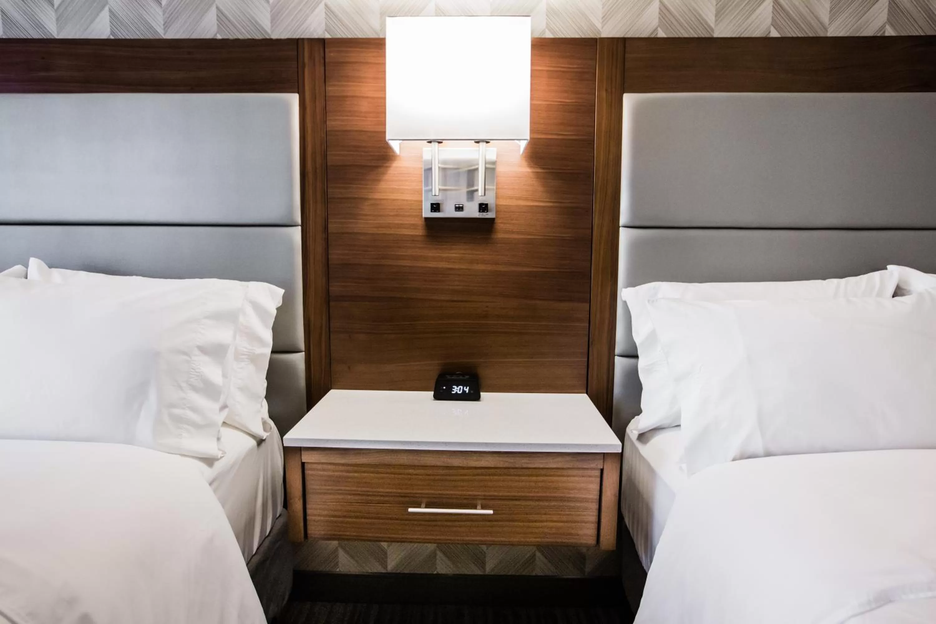Bed in Holiday Inn Hotel & Suites Calgary South - Conference Ctr by IHG