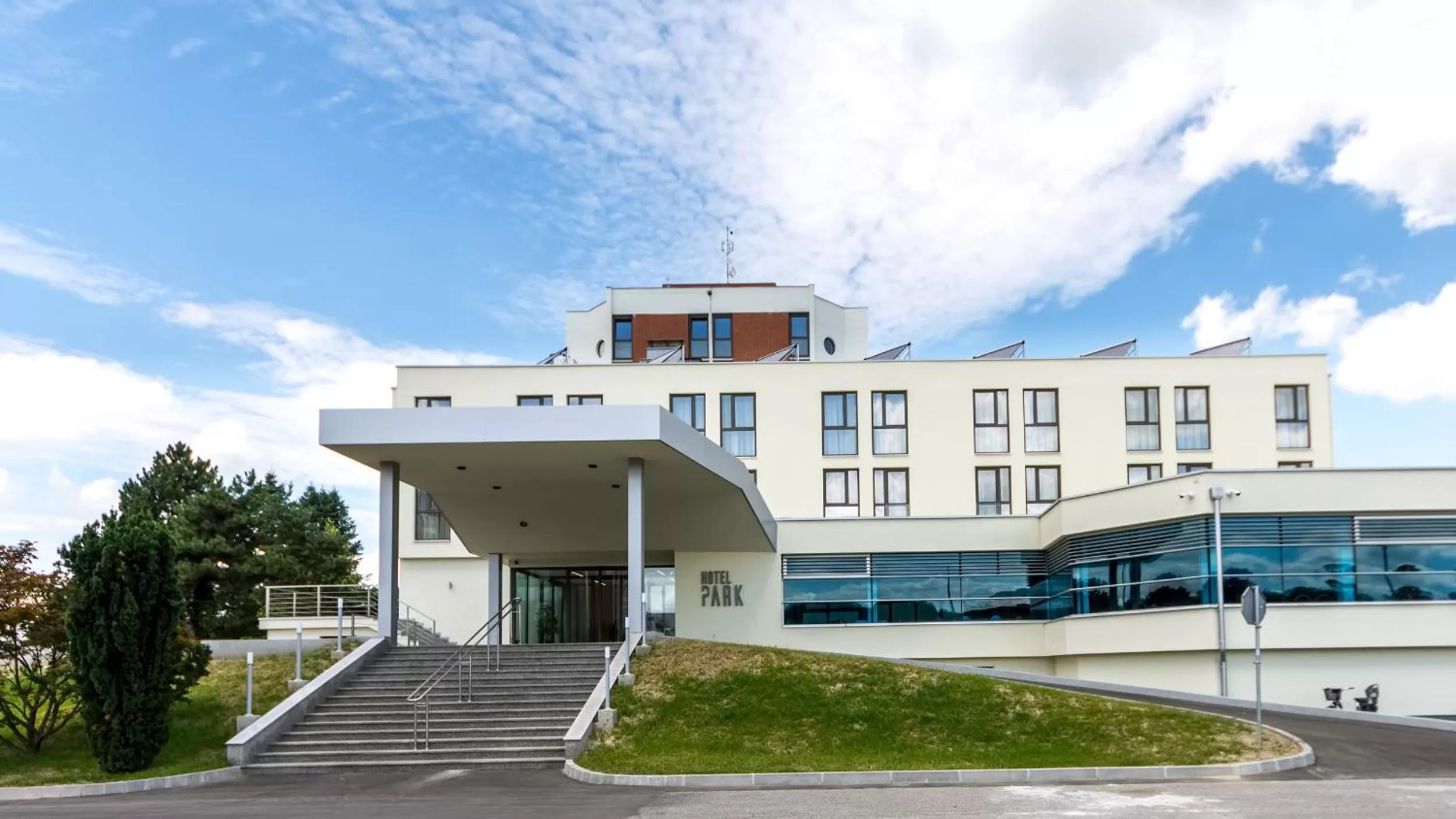 Property building in Hotel Park