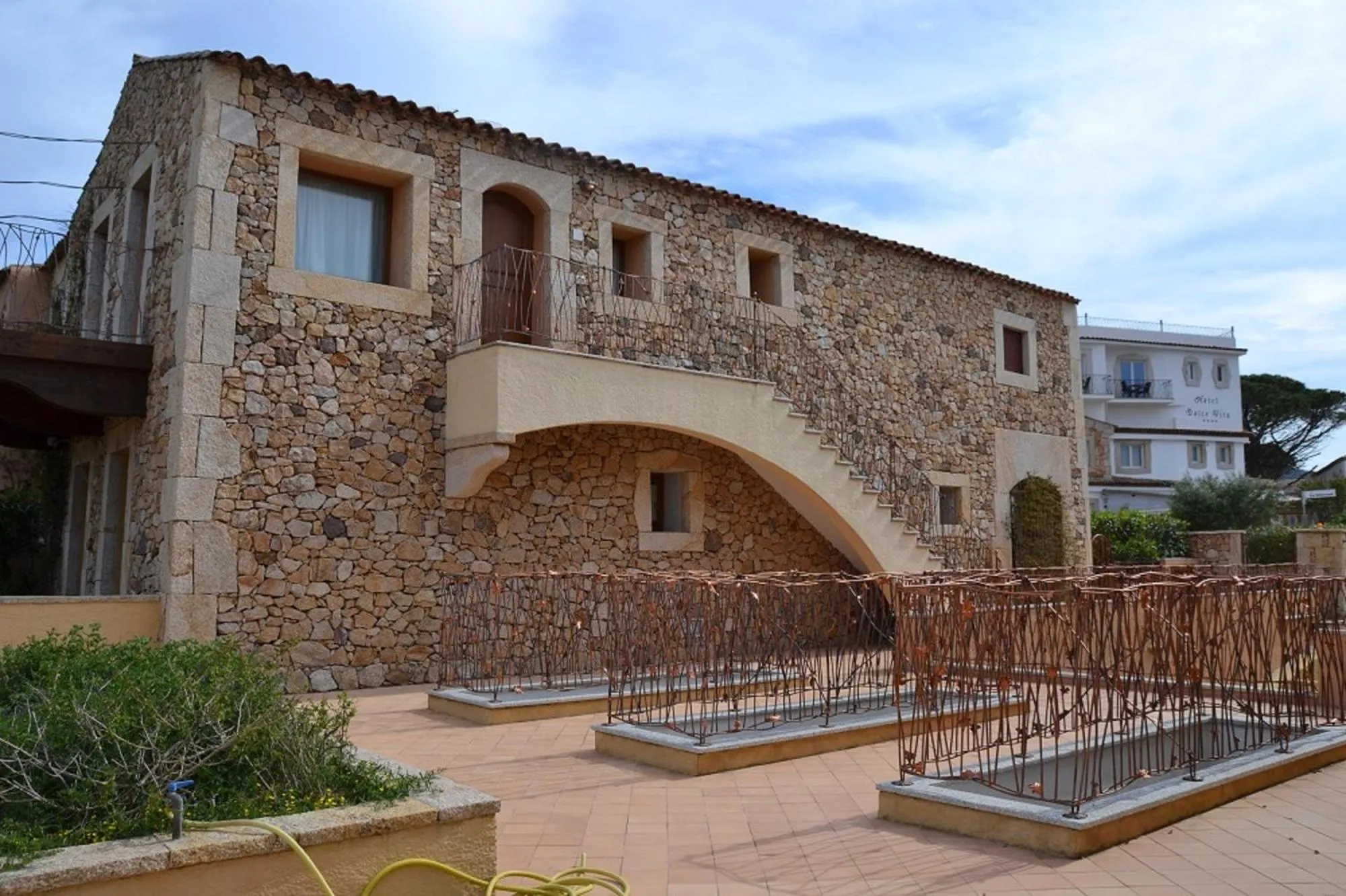 Property building in Dolce Vita Boutique Hotel