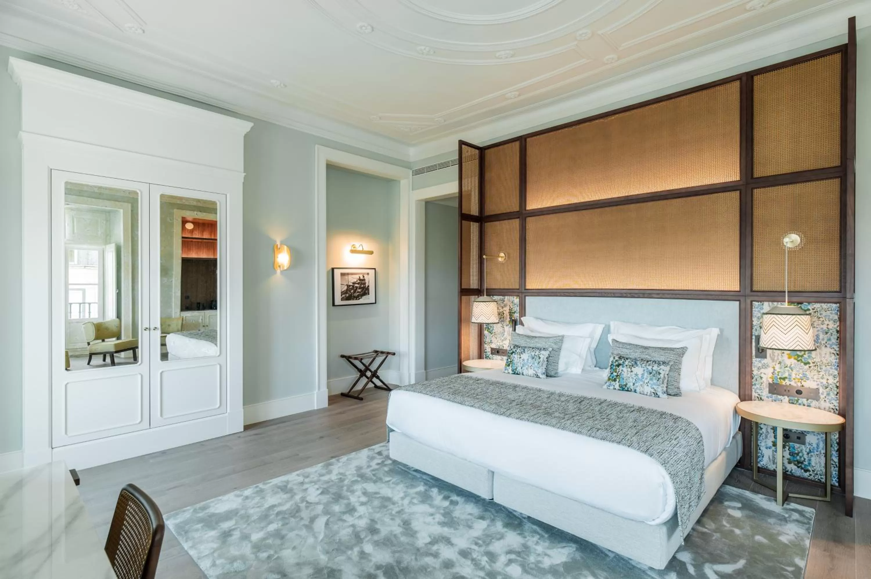 Bed in Palácio Ludovice Wine Experience Hotel