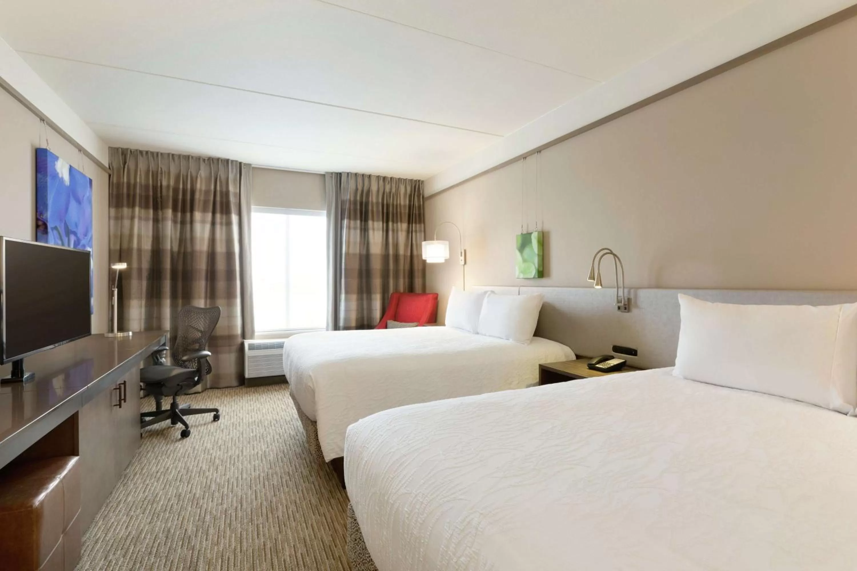 Bedroom, Bed in Hilton Garden Inn Pittsburgh Airport South-Robinson Mall