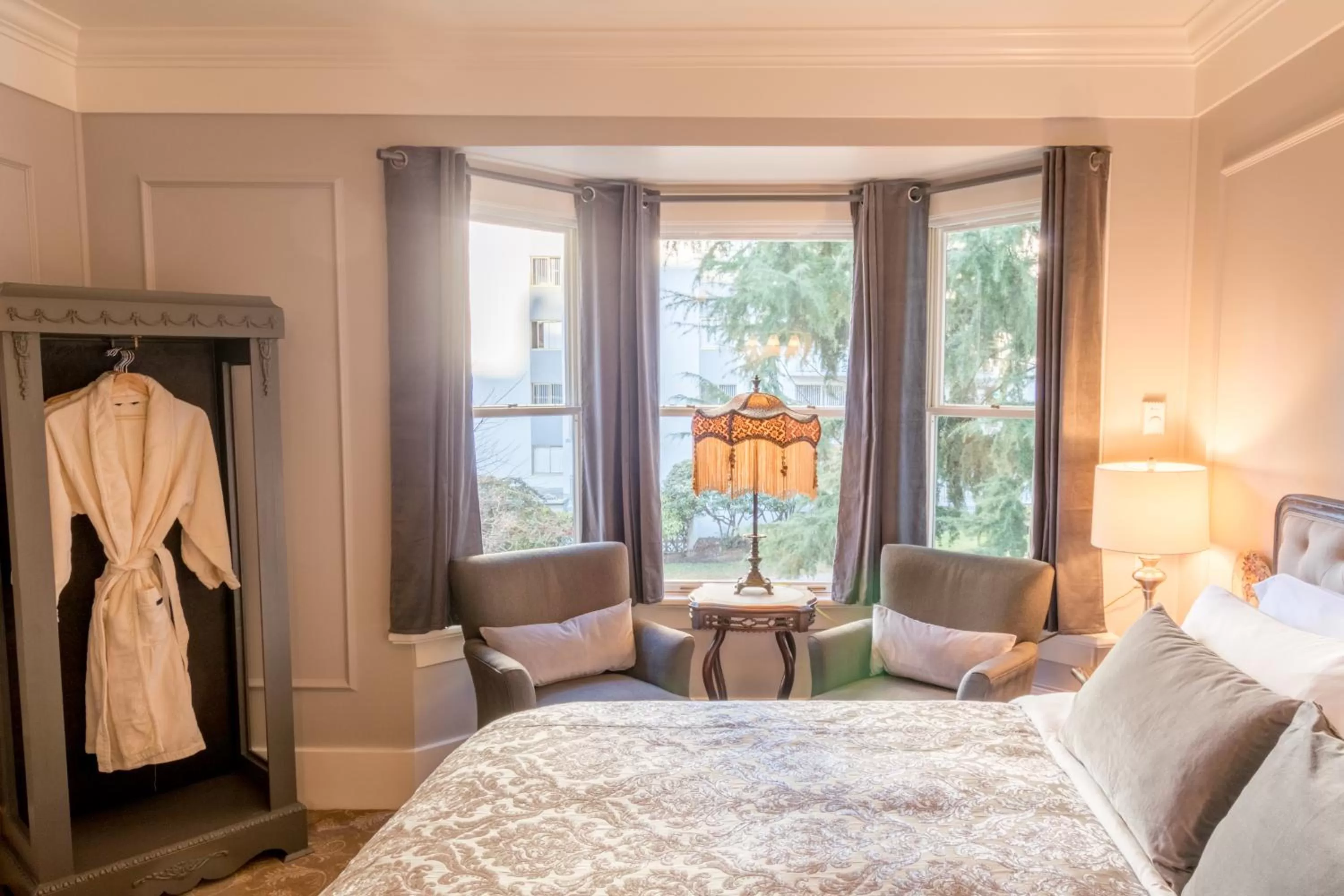 Photo of the whole room, Bed in West End Guest House