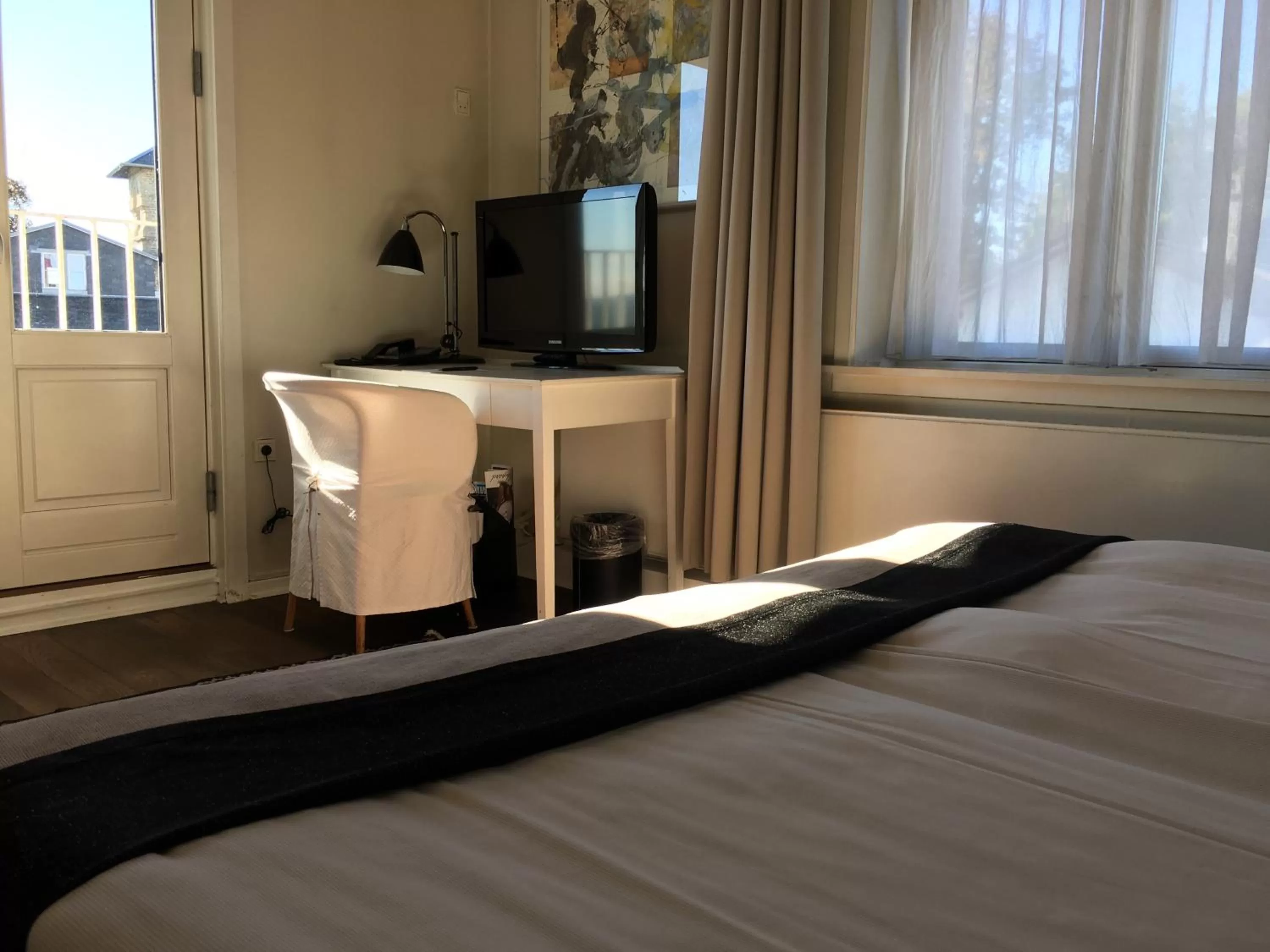 View (from property/room), Bed in Skovshoved Hotel