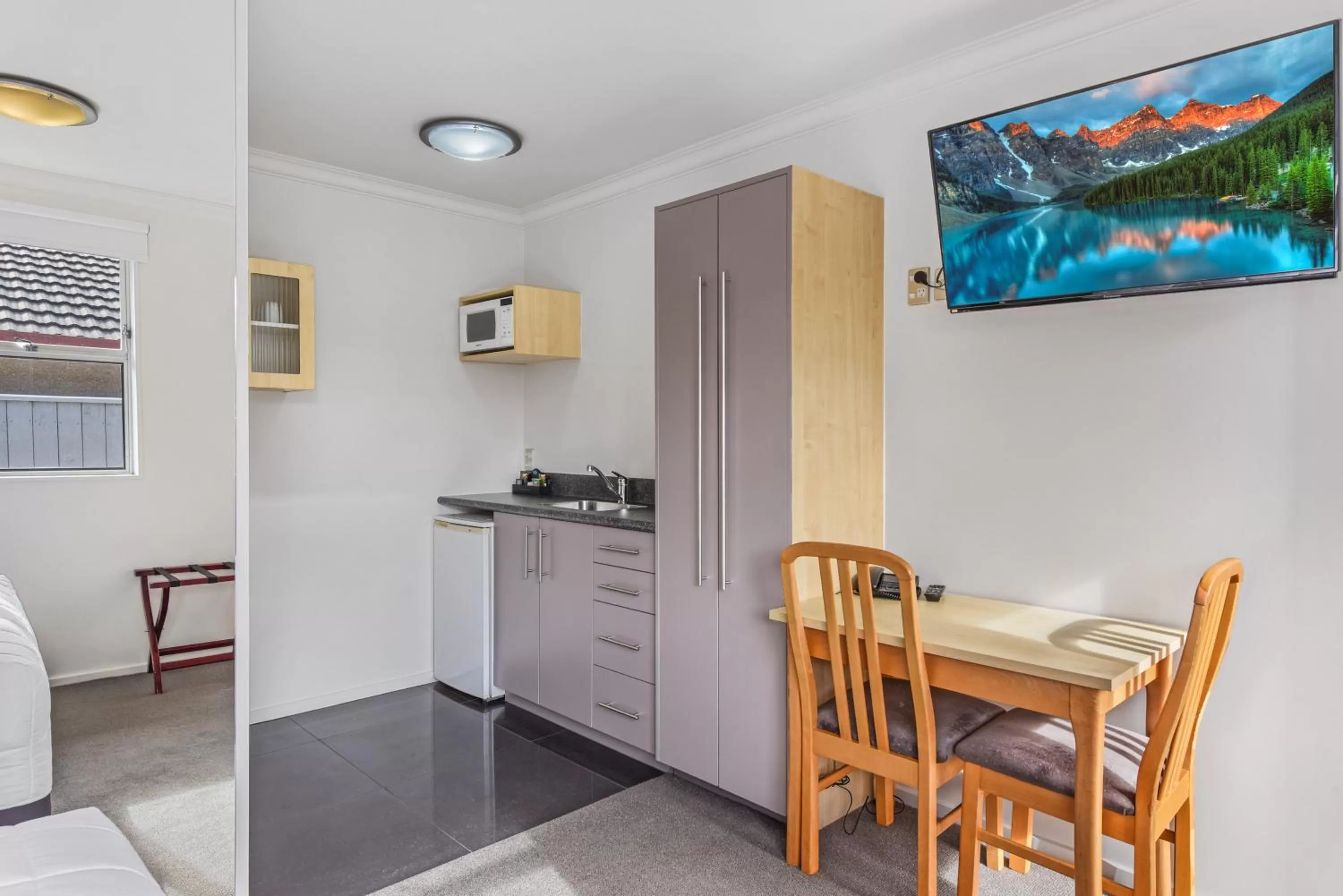 Kitchen or kitchenette in The Hotel Nelson