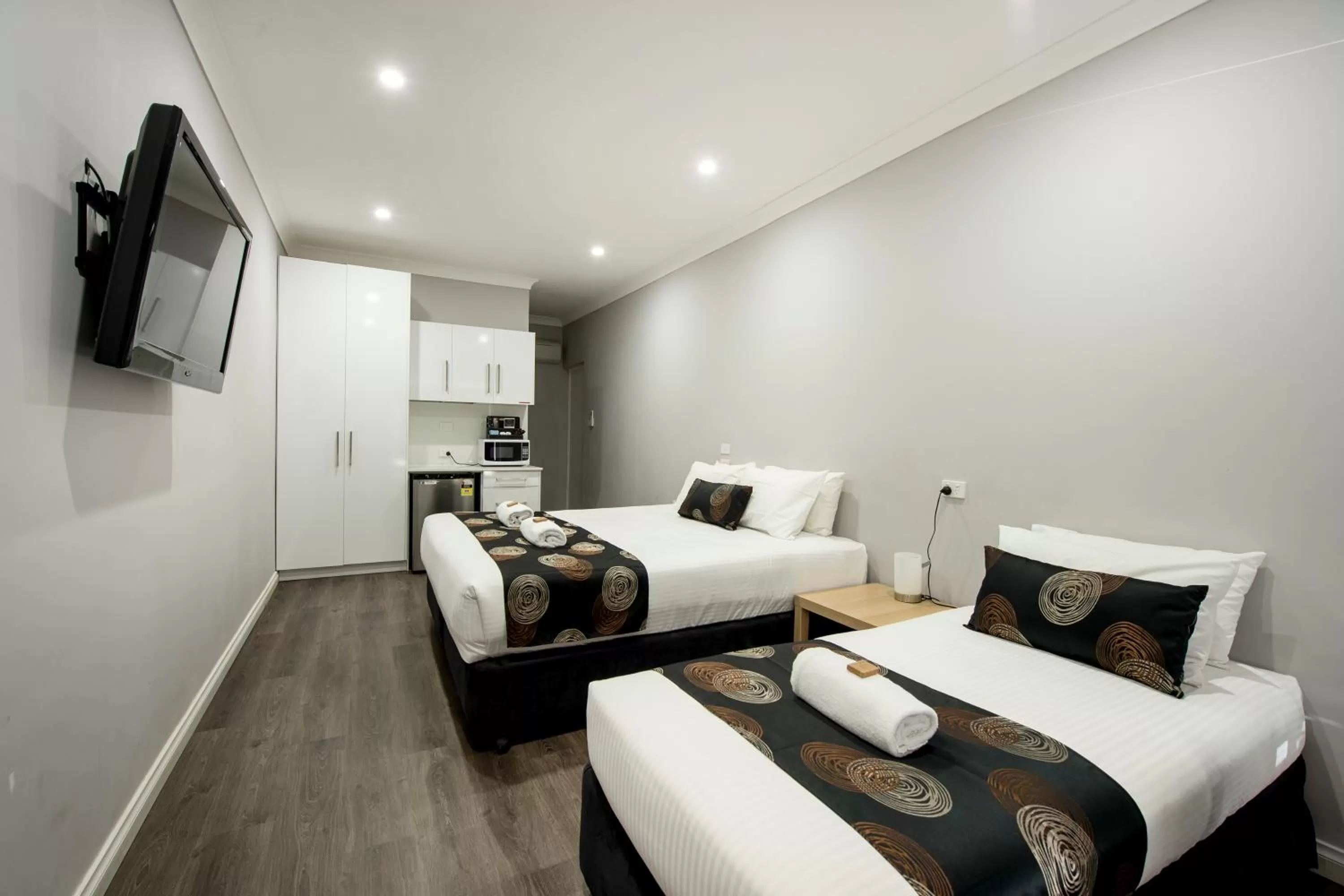 Bed in City Centre Motel Hotel