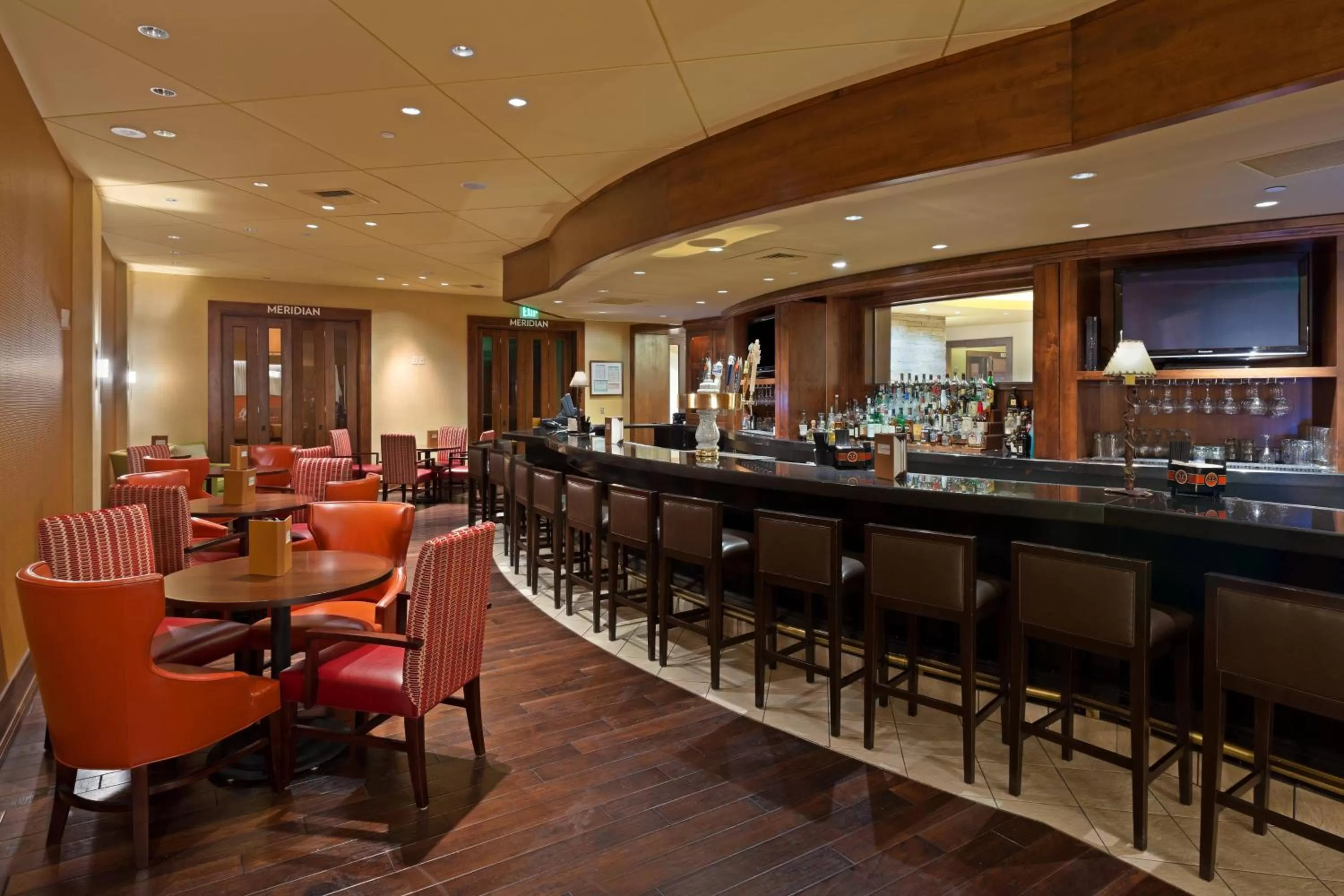 Lounge or bar in Denver Marriott South at Park Meadows