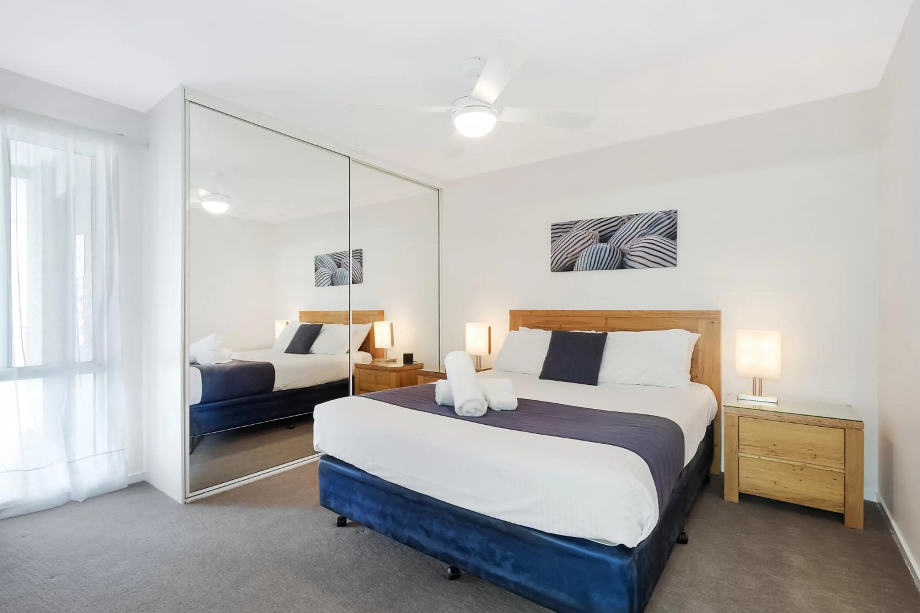 Bedroom, Bed in Albacore Apartments