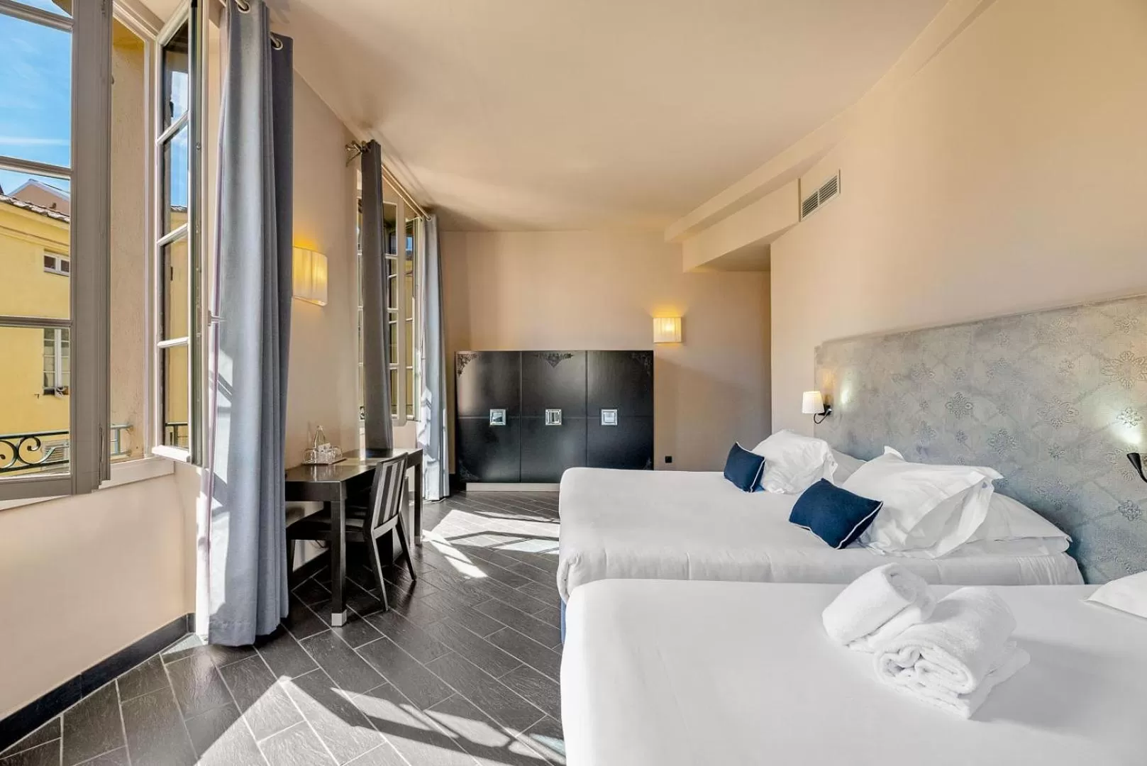 Photo of the whole room, Bed in Hotel POZZO DI BORGO