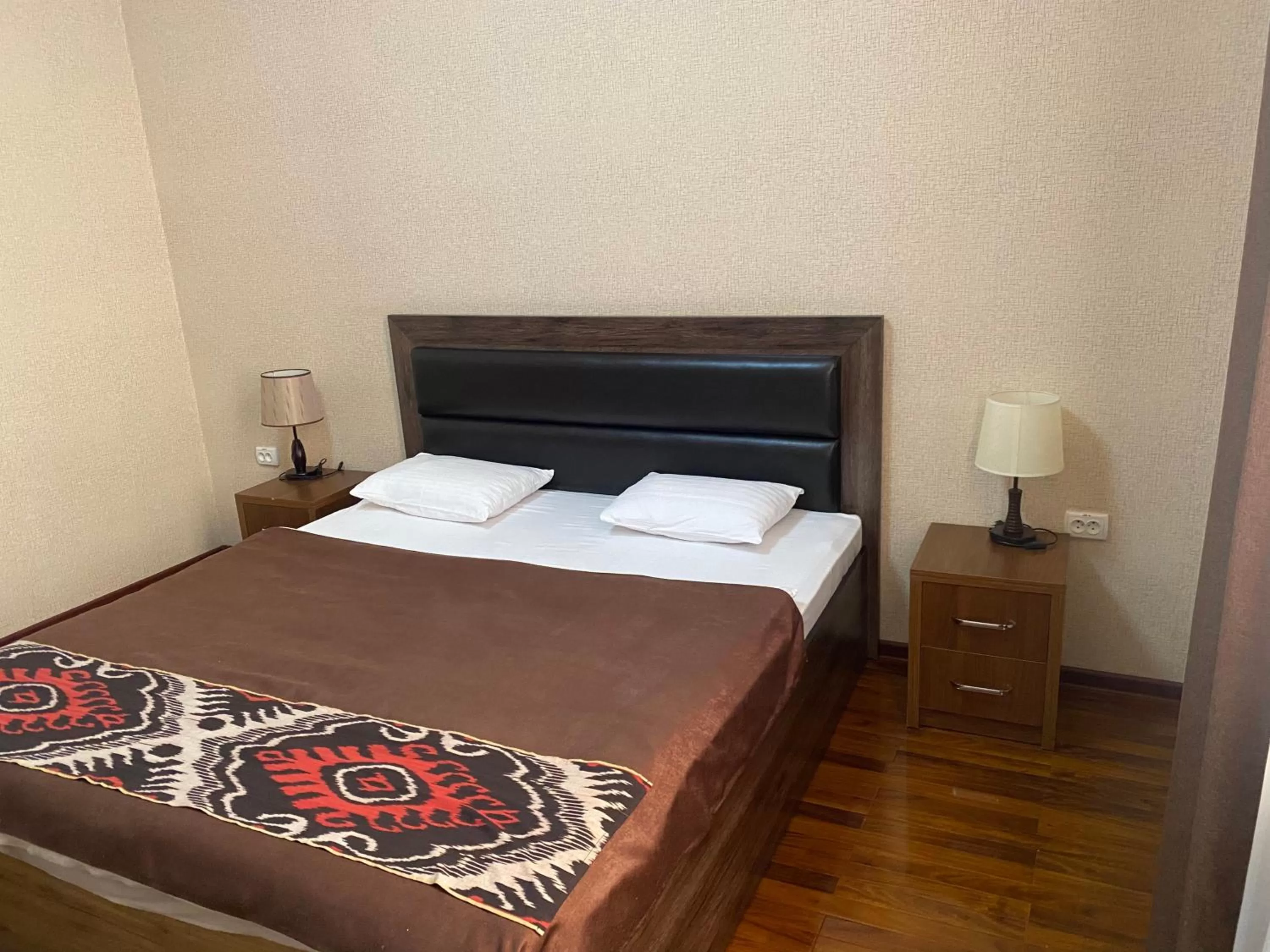 View (from property/room), Bed in Hotel Vardonze