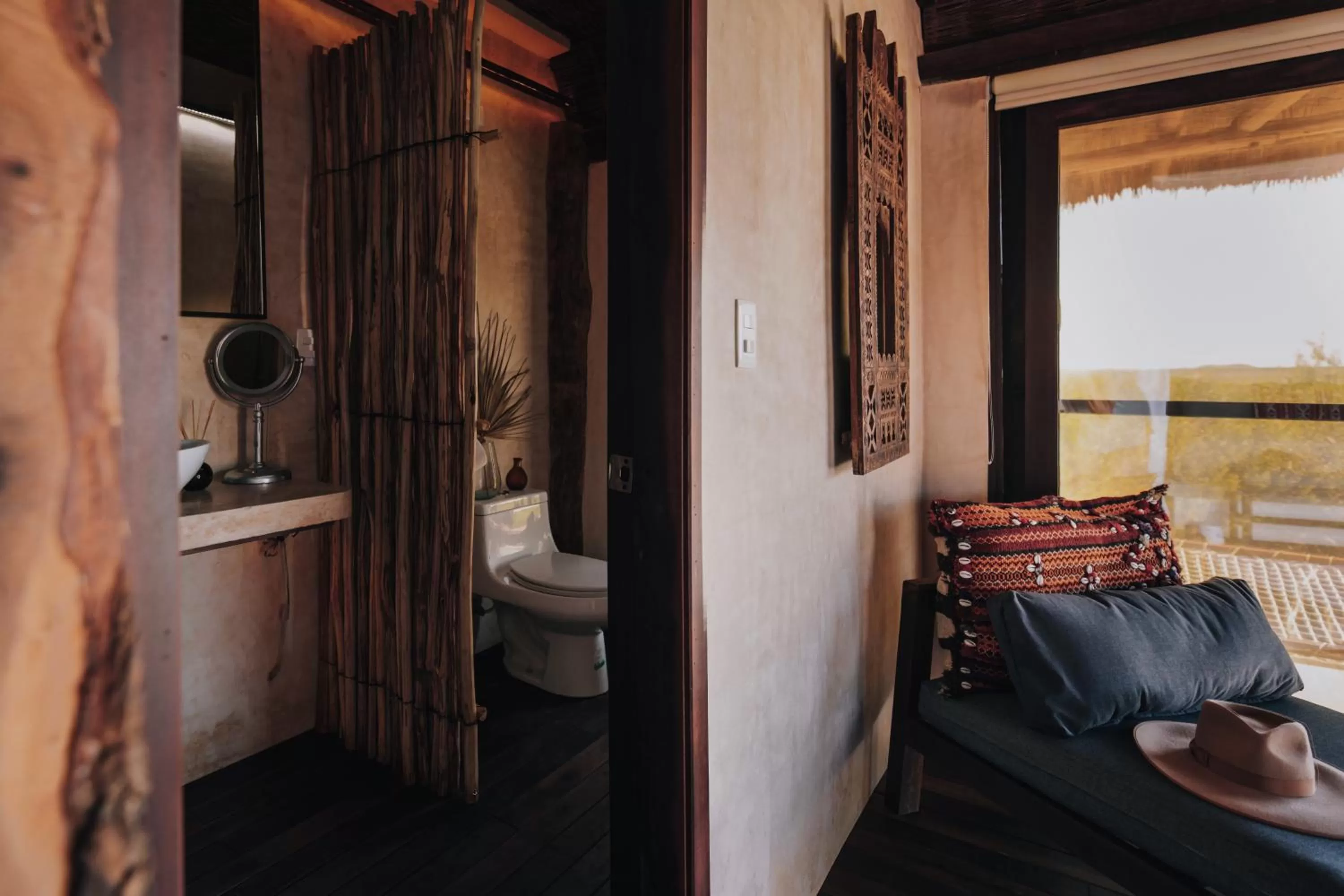 Bathroom, Bed in Radhoo Tulum