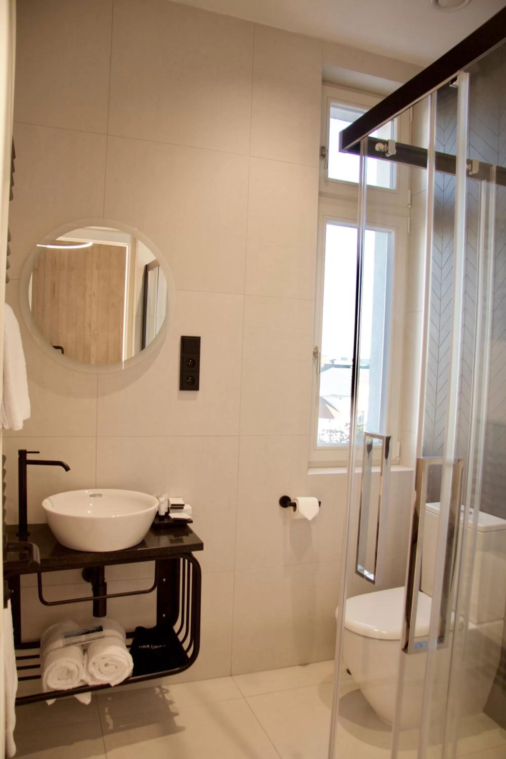 Bathroom in Chevron Hotel